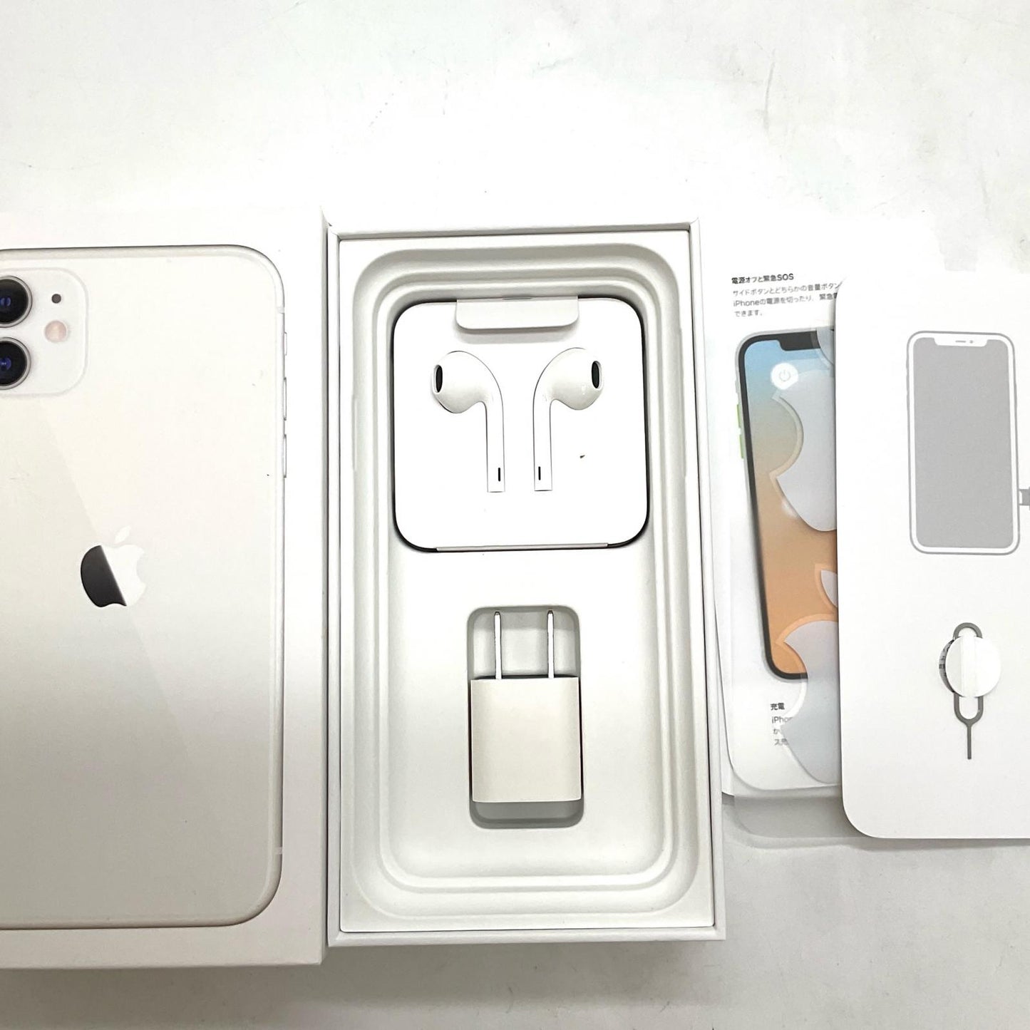 【全額返金保証】【最速発送】Apple iPhone iPhone 11 128GB ホワイト SIMフリー 白ロム 動作確認済 78%