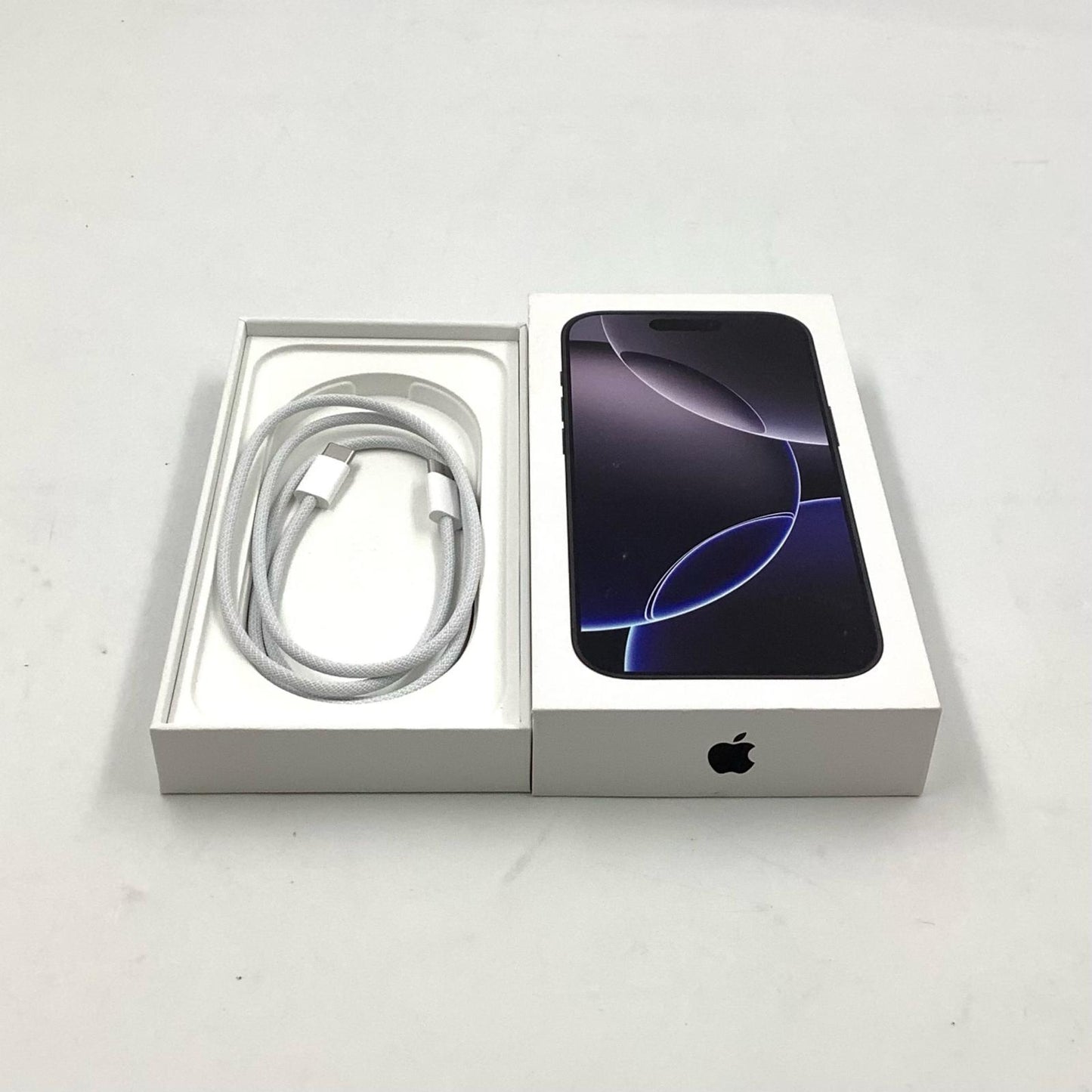 【全額返金保証】【最速発送】Apple iPhone iPhone 16 Pro 256GB ブラックチタニウム SIMフリー 白ロム 動作確認済 93%