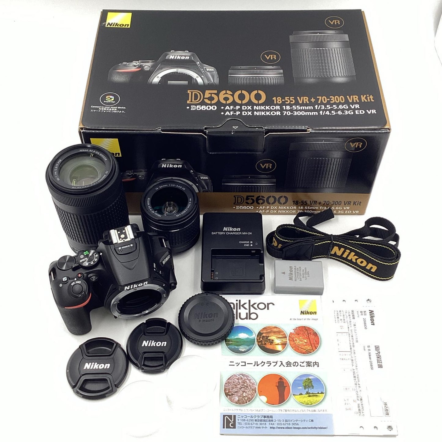 【全額返金保証】【最速発送】Nikon デジタル一眼 D5600 ダブルズームキット ブラック 美品 動作確認済
