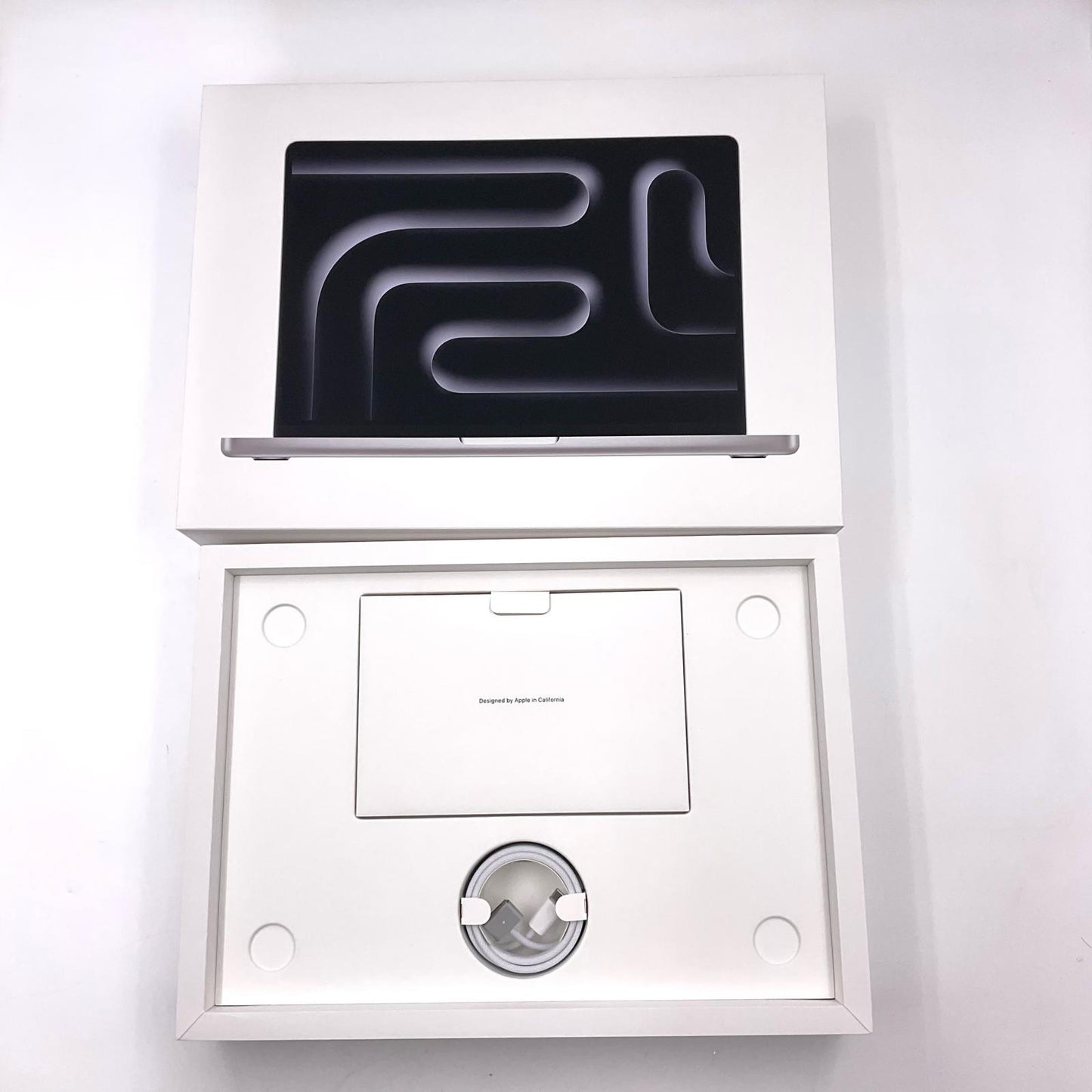 【全額返金保証】【最速発送】Apple MacBook Pro 14インチ 2024 Apple M4 Max 36GB 1TB シルバー 100% 超美品 動作確認済