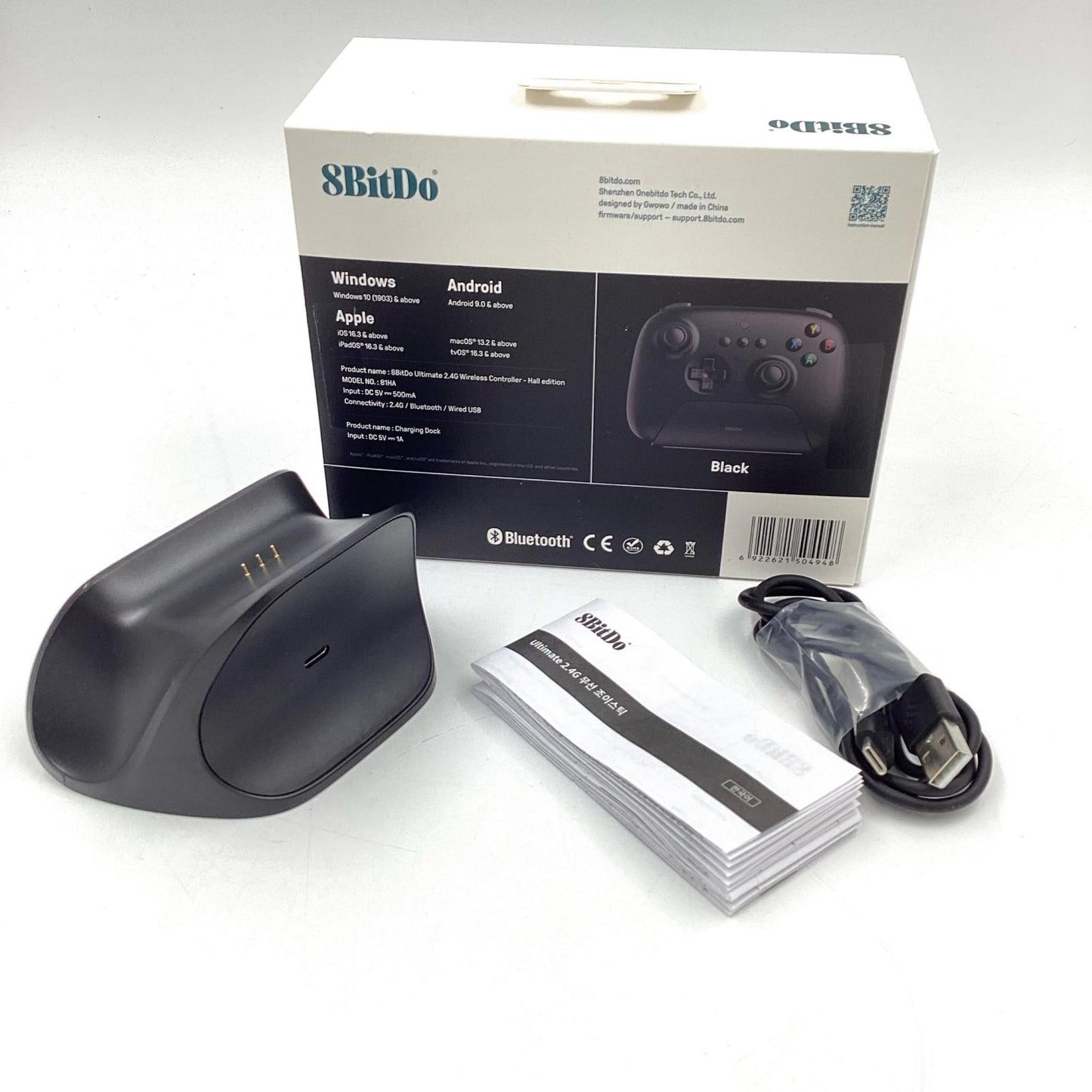 【全額返金保証】【最速発送】8BitDo 8BitDo Ultimate 2.4G Wireless Controllerブラック 美品 動作確認済