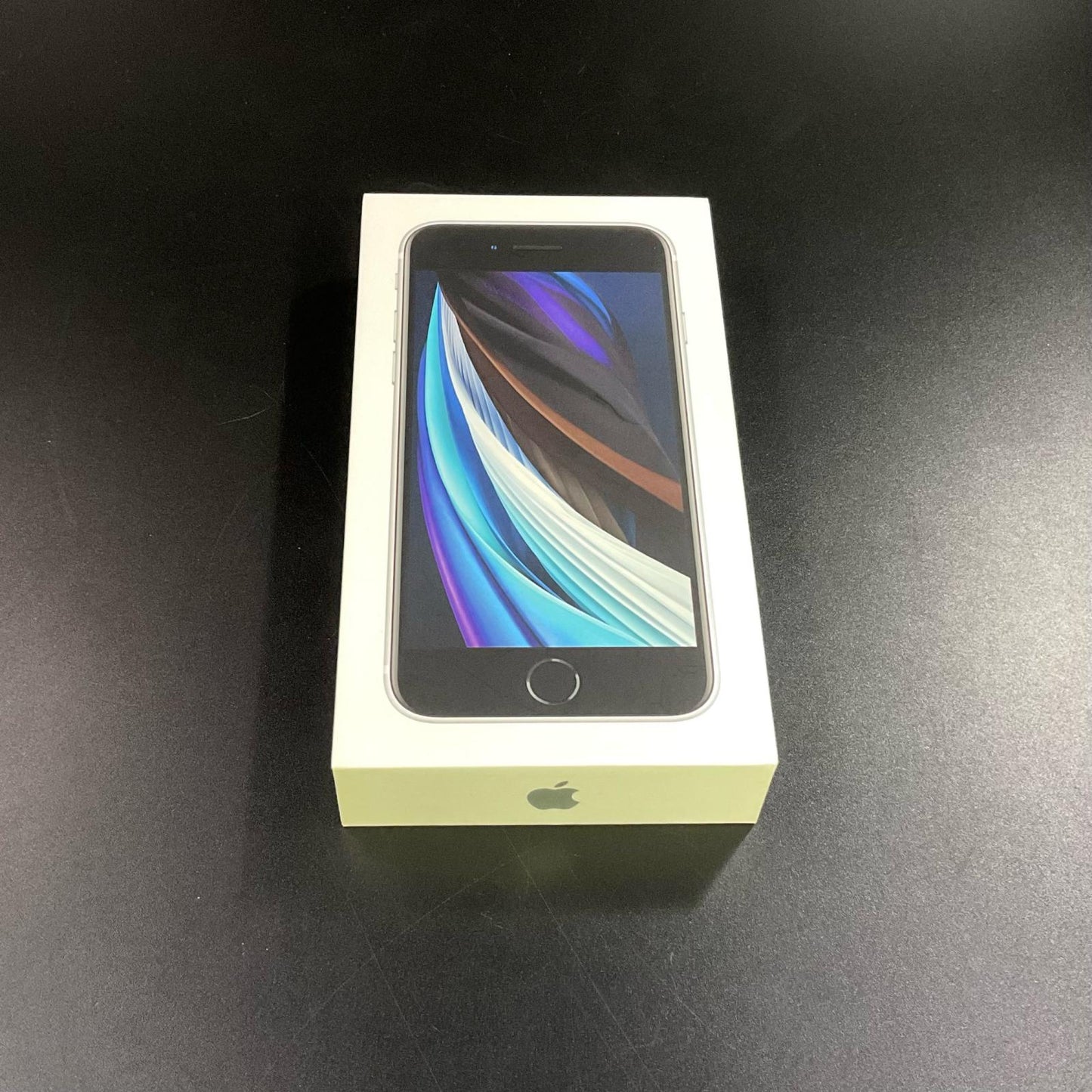 【全額返金保証】【最速発送】Apple iPhone iPhone SE(第2世代) 64GB ホワイト SIMフリー 白ロム 動作確認済 75%