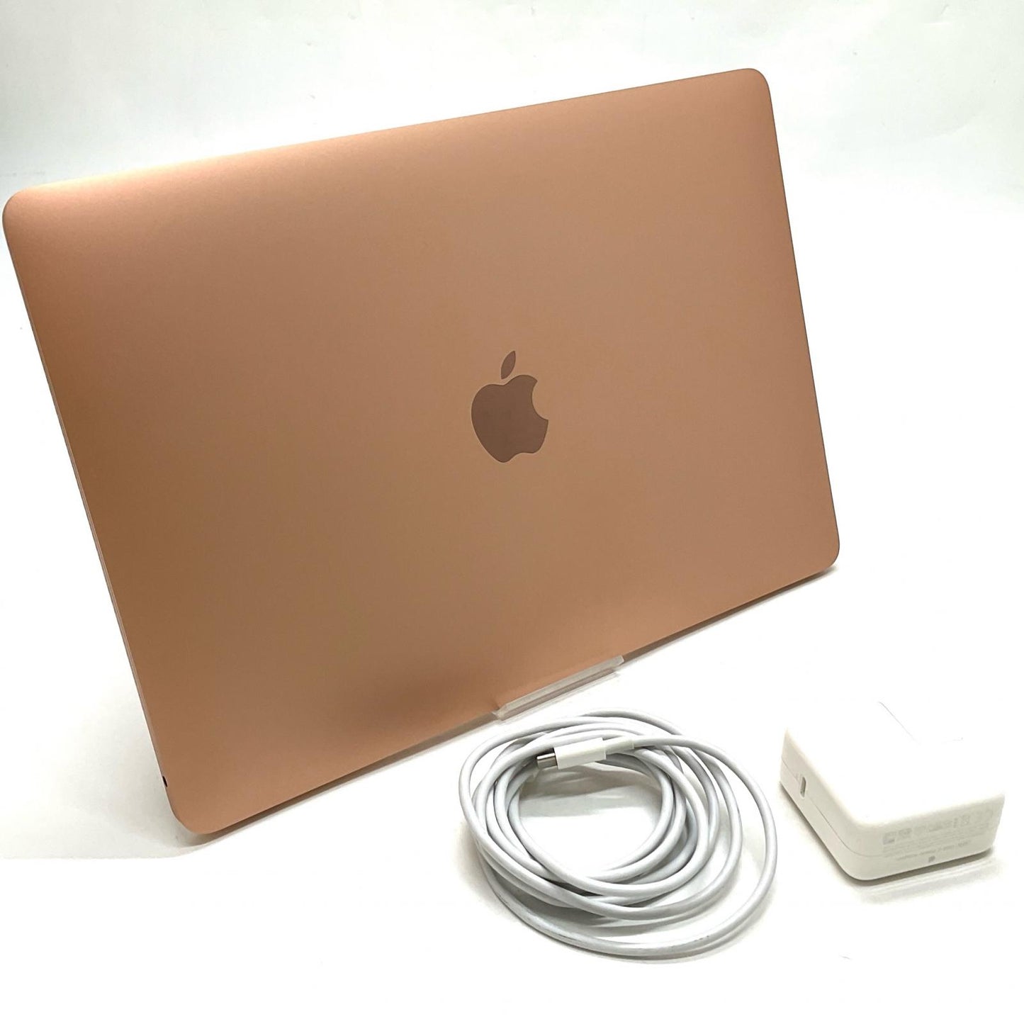 【全額返金保証】【最速発送】Apple MacBook Air 13インチ 2020 Apple M1 8GB 256GB ゴールド 92% 美品 動作確認済