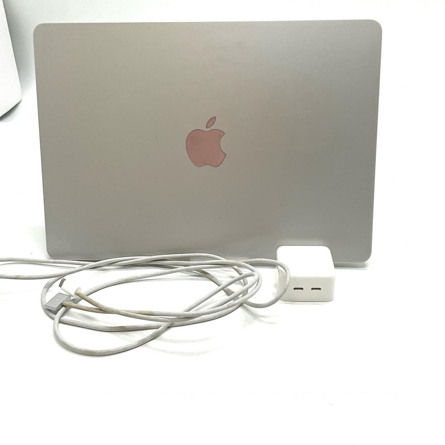 【全額返金保証】【最速発送】Apple MacBook Air 13.6インチ 2022 Apple M2 16GB 512GB シルバー 86% 美品 動作確認済