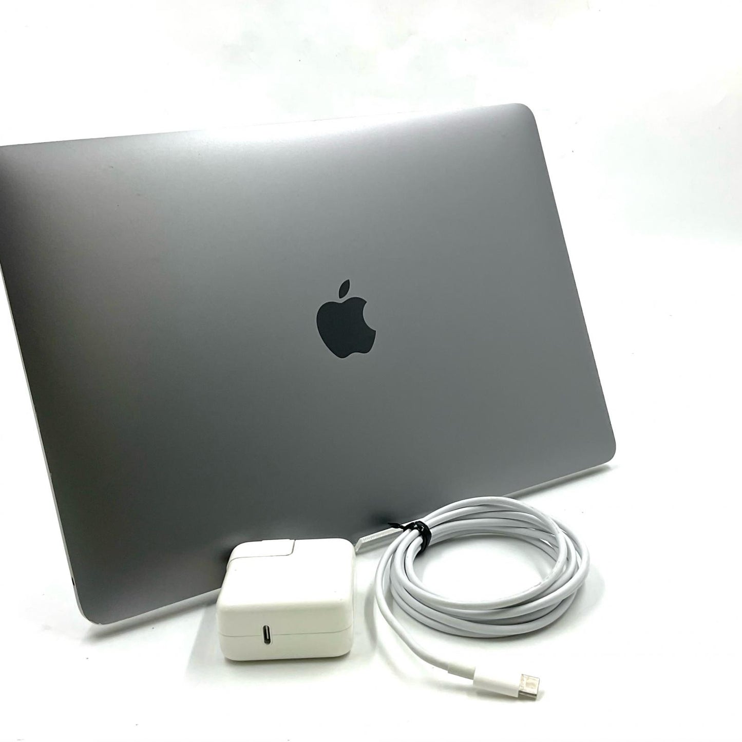 【全額返金保証】【最速発送】Apple MacBook Air 13.3インチ 2019 1.6GHz デュアルコア Intel Core i5 8GB 128GB スペースグレイ 動作確認済