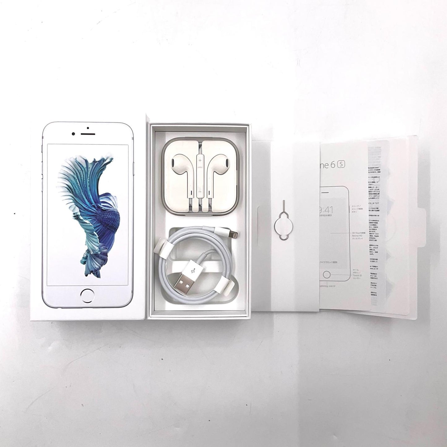 【全額返金保証】【最速発送】Apple iPhone iPhone SE(第2世代) 64GB ホワイト au 白ロム 動作確認済 78%
