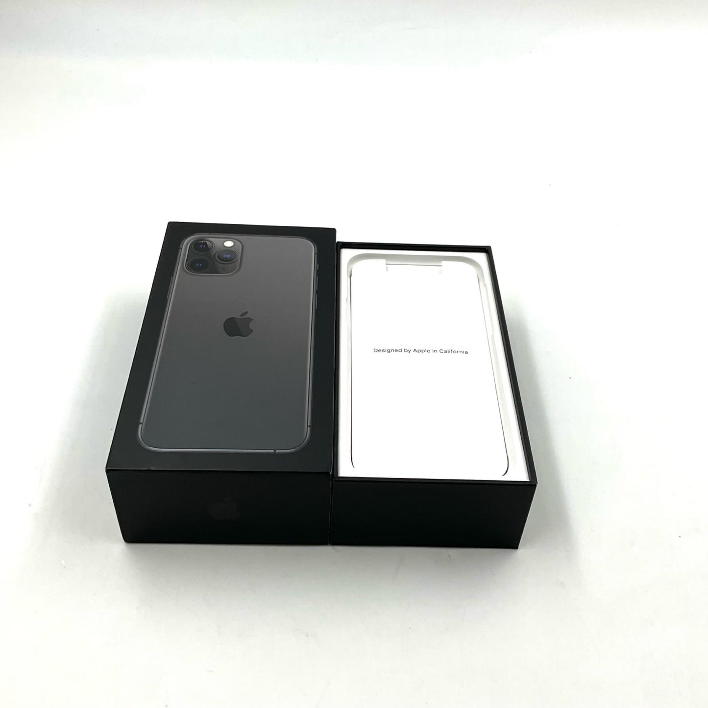 【全額返金保証】【最速発送】Apple iPhone iPhone 11 Pro 256GB スペースグレイ docomo SIMフリー 白ロム 動作確認済 70%