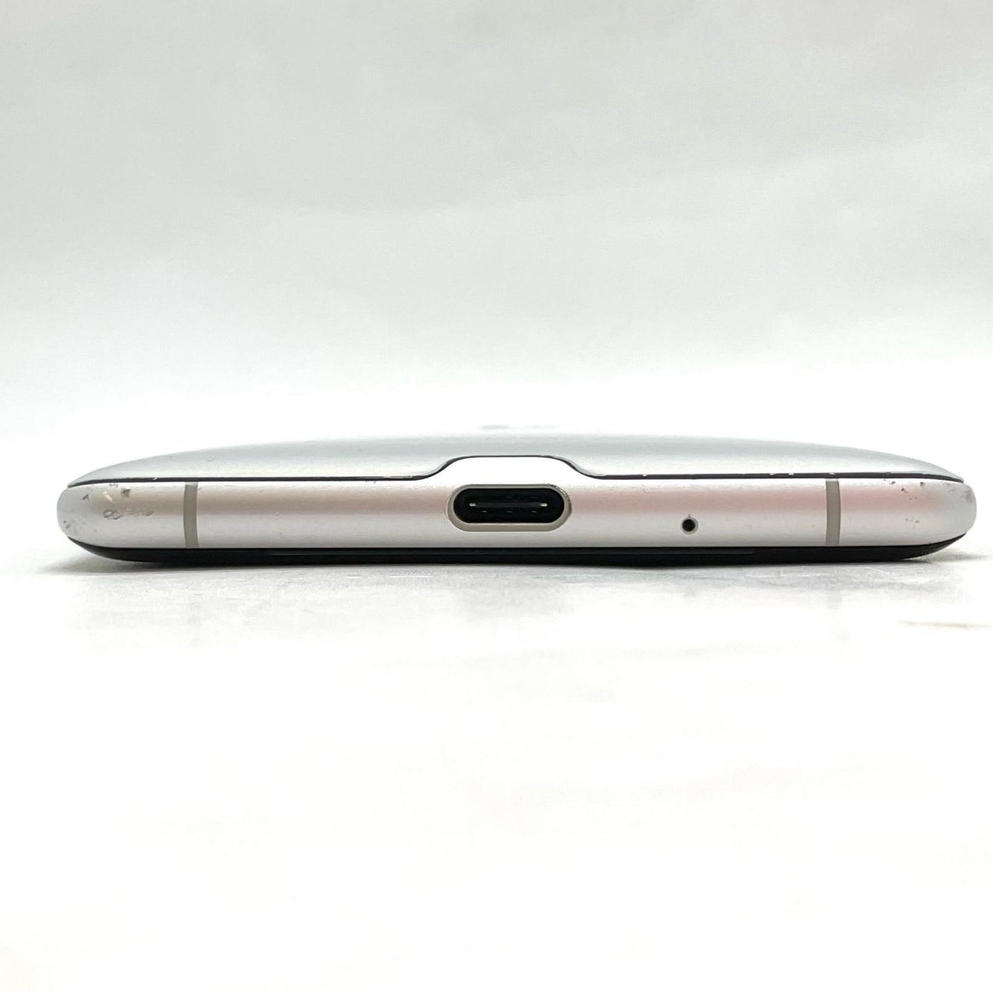 【最速発送】 Xperia XZ3 64GB グレー系 softbank 801SO 白ロム【難有】