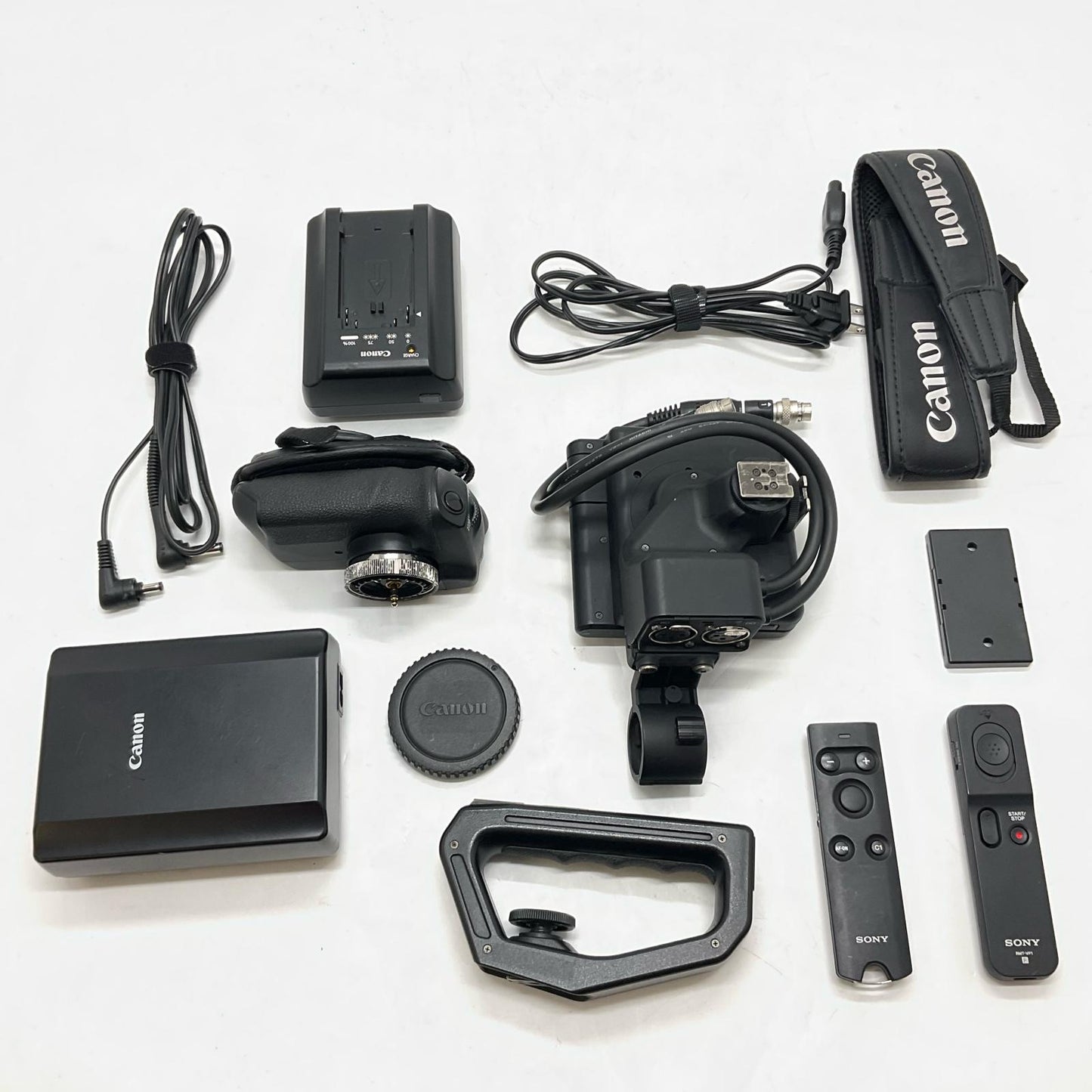 【最速発送】Canon EOS C300【難有】