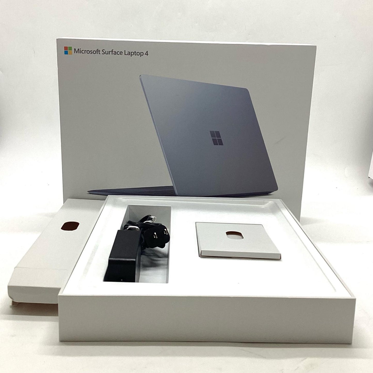 【最速発送】Microsoft Surface Laptop 4 5BT-00083 model:1950 11th Gen Intel(R) Core(TM) i5-1135G7 @ 2.40GHz 8GB M.2 SSD 512GB 93.8%【難有】