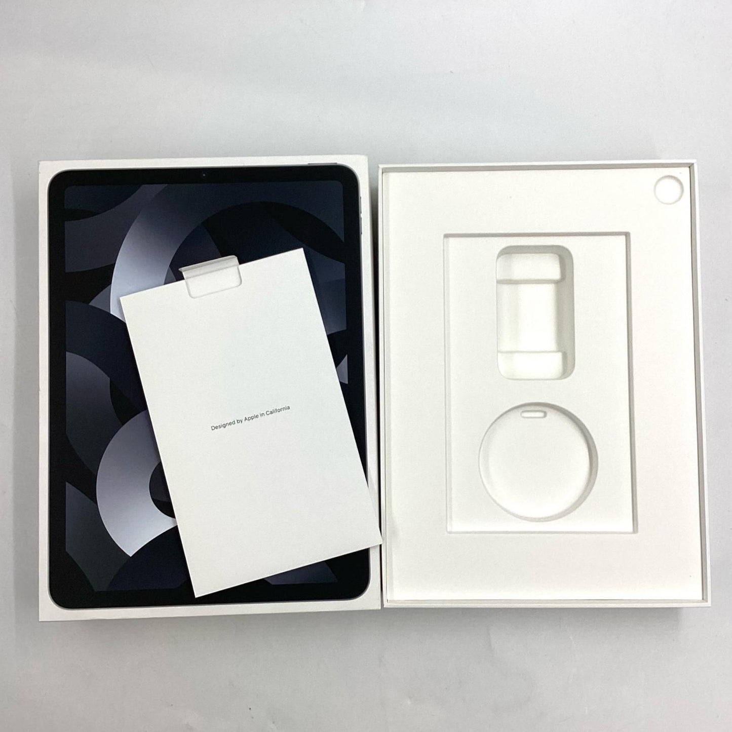 【全額返金保証】【最速発送】Apple iPad Air 10.9インチ 第5世代 64GB スペースグレイ Wi-Fi 美品 動作確認済