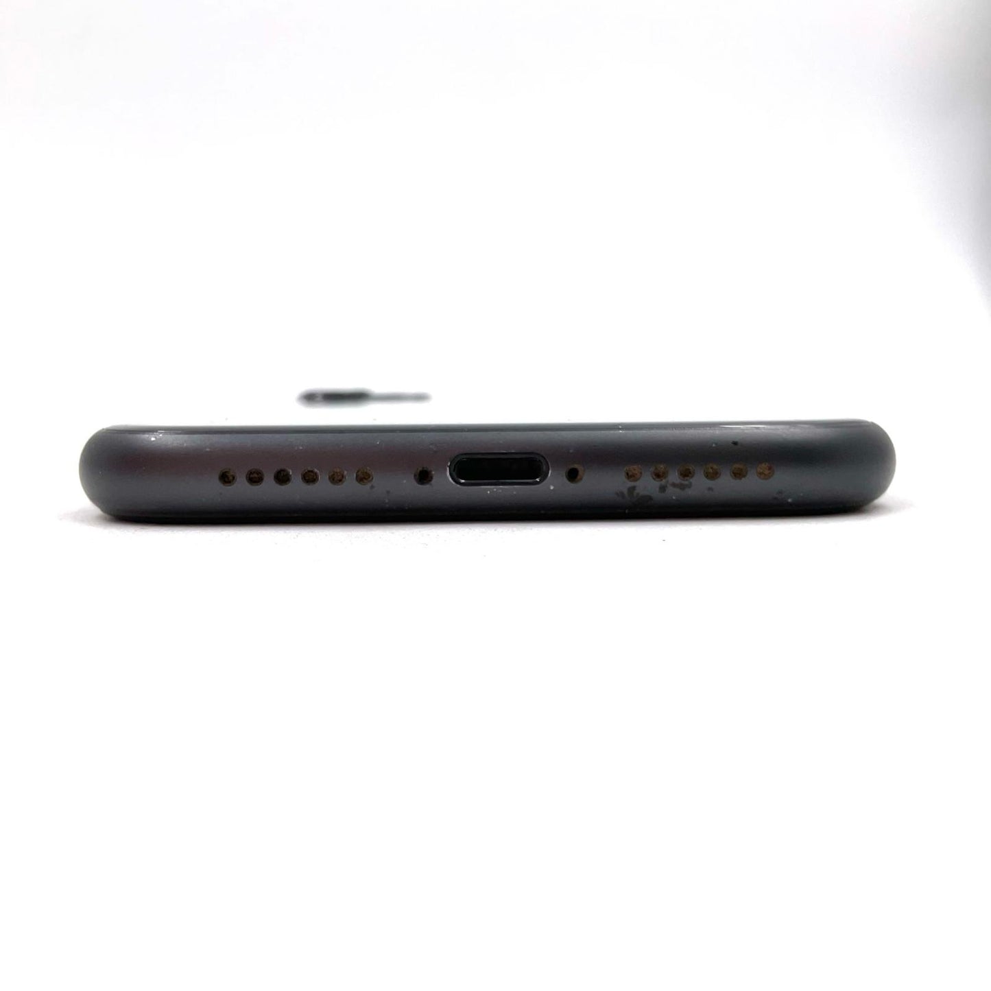 【最速発送】Apple iPhone iPhone 11 128GB ブラック au 白ロム【難有】 75%