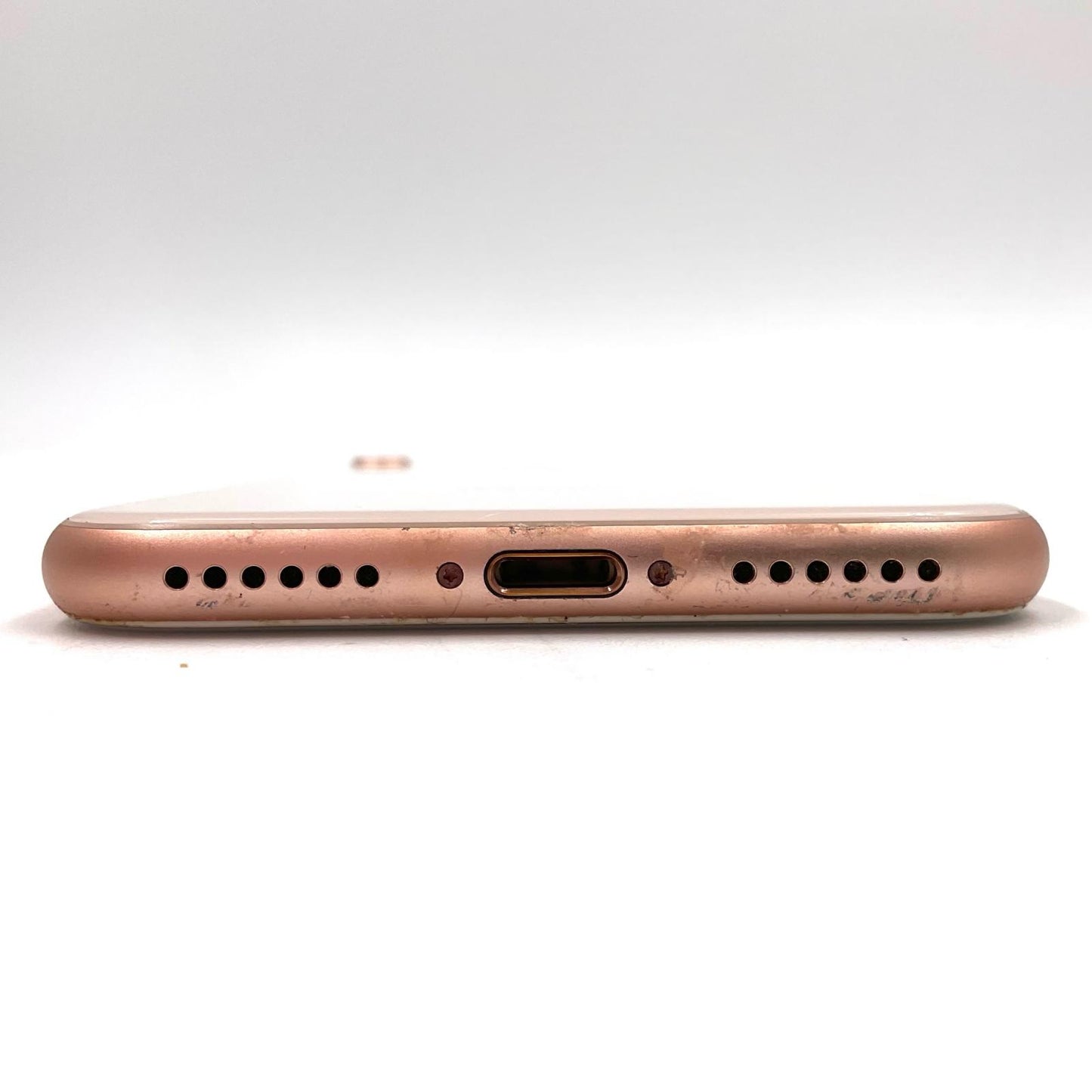 【全額返金保証】【最速発送】Apple iPhone iPhone 8 64GB ゴールド au 白ロム 動作確認済 75%