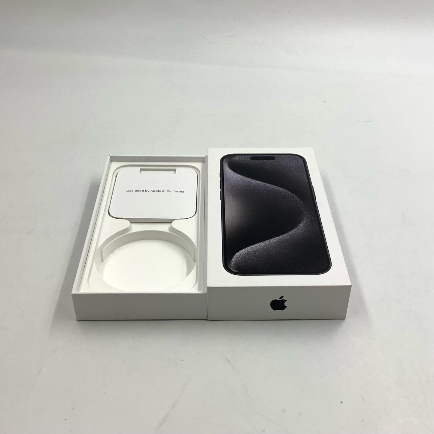 【全額返金保証】【最速発送】Apple iPhone iPhone Pro 15 Pro 128GB ブラックチタニウム 楽天モバイル SIMフリー 美品 動作確認済 88%