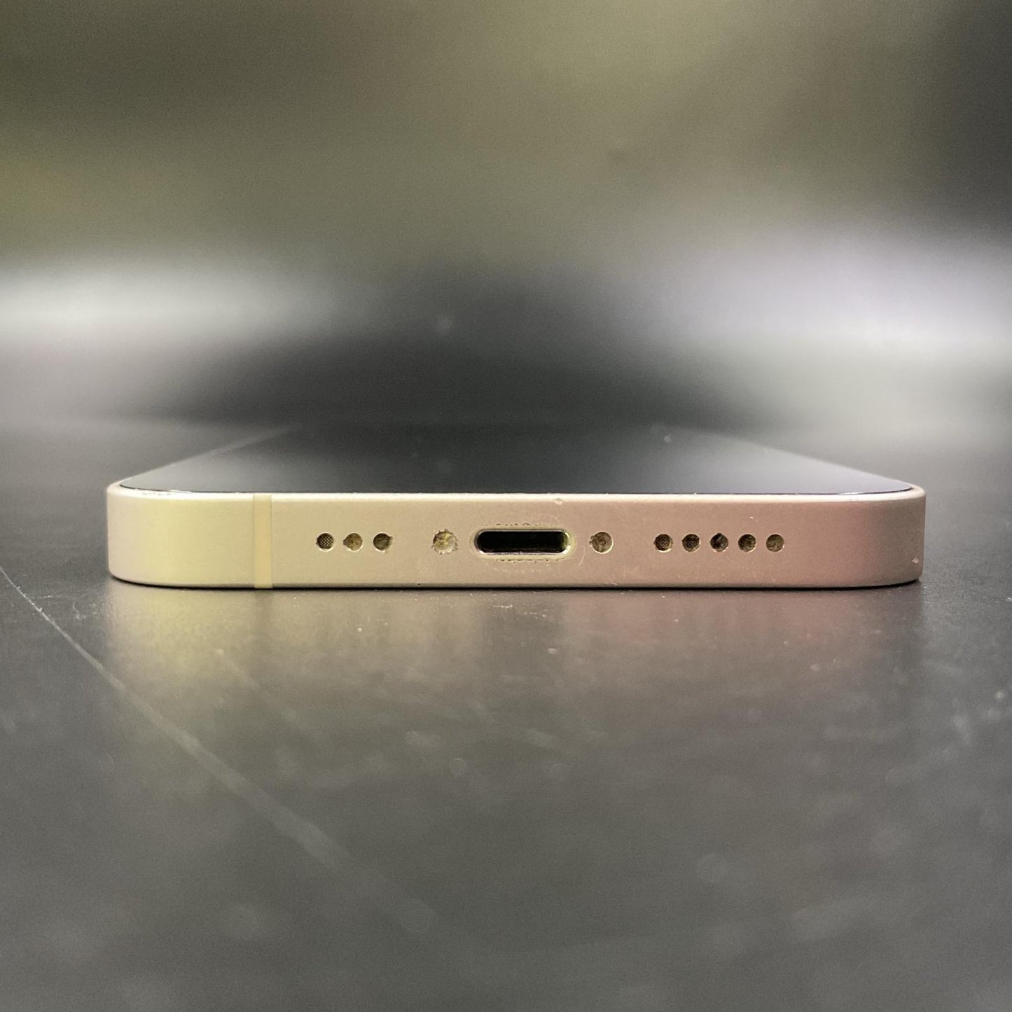 【全額返金保証】【最速発送】Apple iPhone iPhone 14 128GB Starlight au SIMフリー 動作確認済 84%