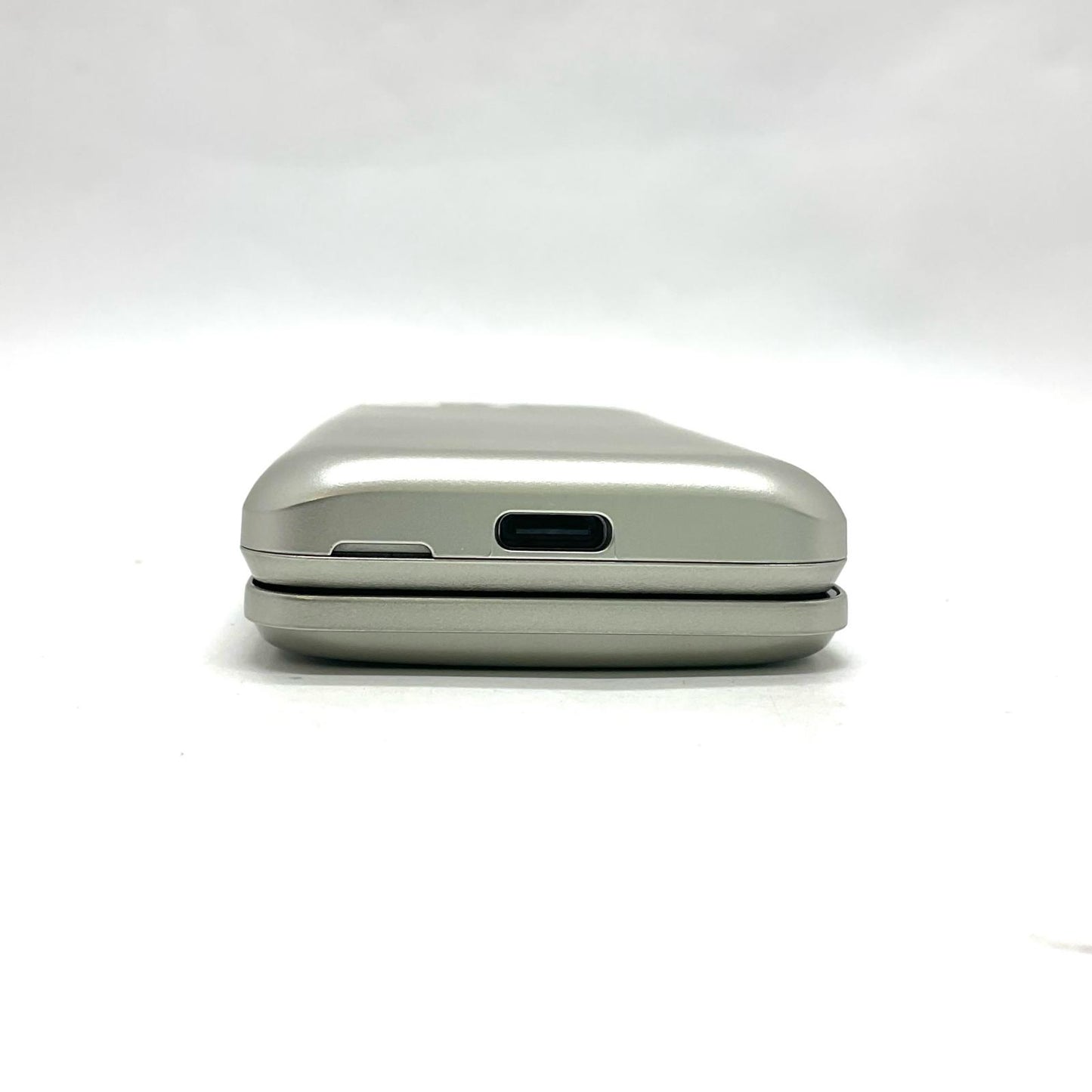 【最速発送】 かんたんケータイ 8GB ゴールド系 au SIMフリー KYF41 白ロム【難有】