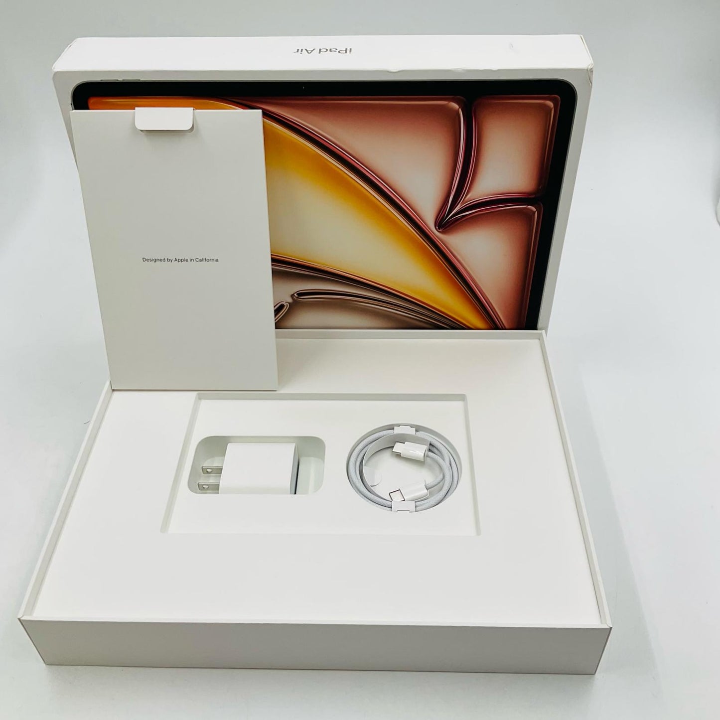 【全額返金保証】【最速発送】Apple iPad Air M2 13インチ 128GB スターライト Wi-Fi 美品 動作確認済