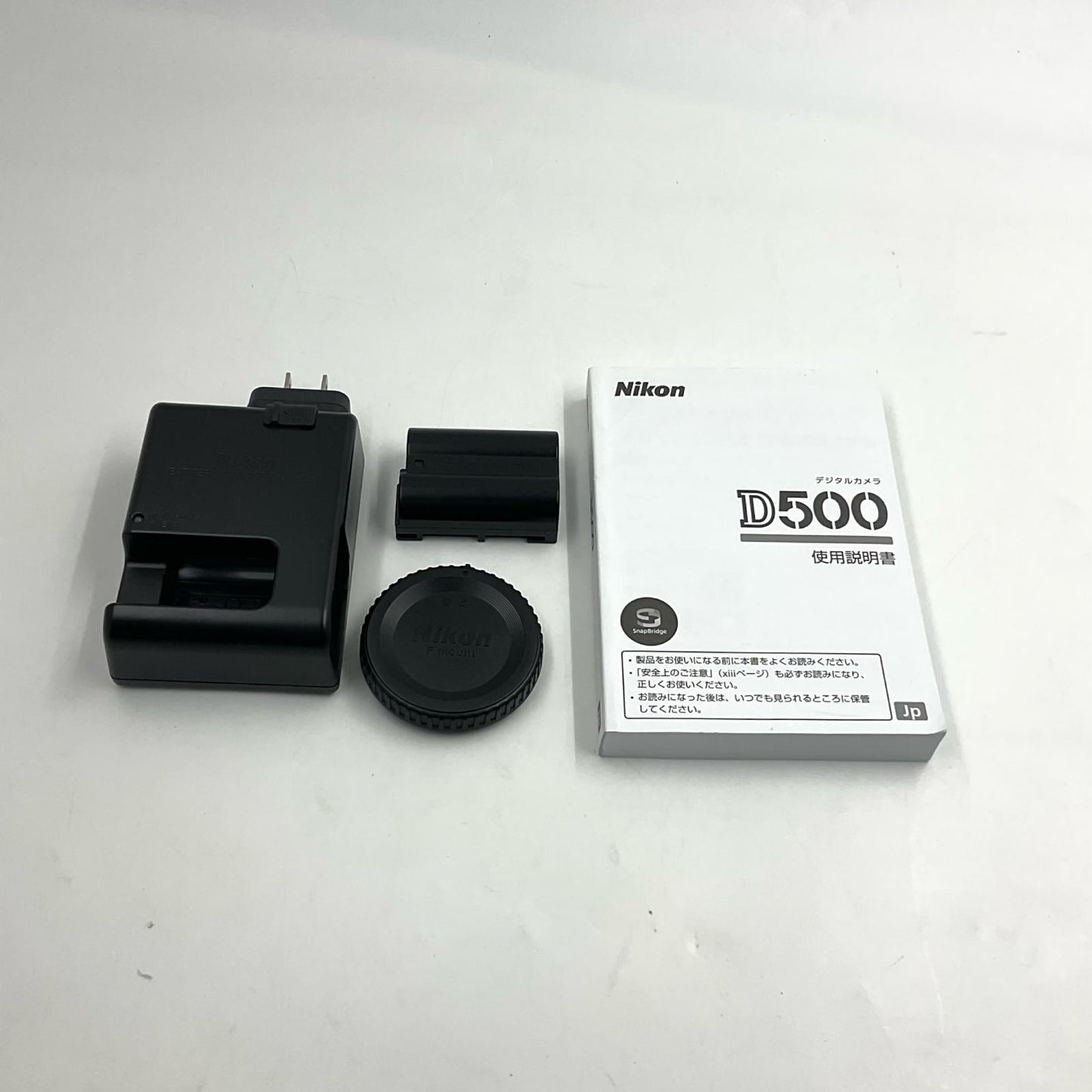 【全額返金保証】【最速発送】Nikon デジタル一眼 D500 ボディ ブラック 美品 動作確認済