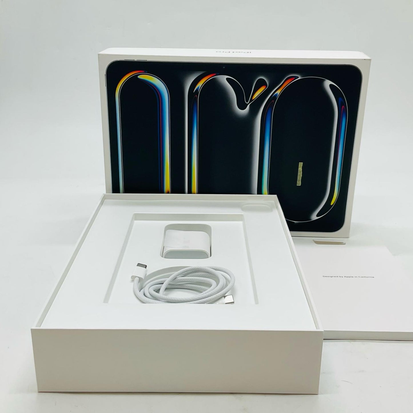 【全額返金保証】【最速発送】Apple iPad Pro (M5) Standard Glass 11インチ 512GB シルバー Wi-Fi 超美品 動作確認済