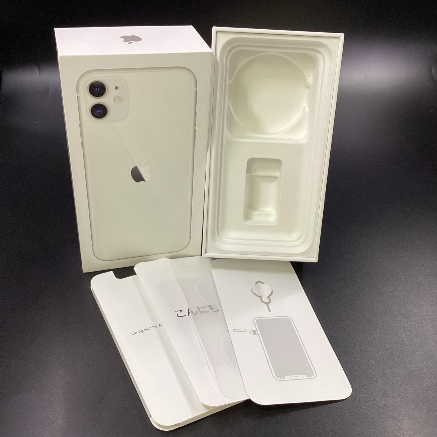 【最速発送】Apple iPhone 11 64GB ホワイト Softbank 白ロム【難有】 82%