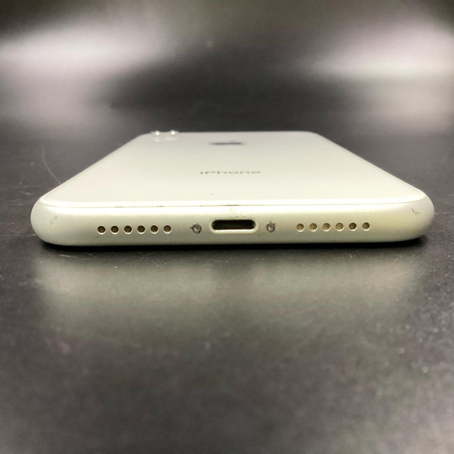 【全額返金保証】【最速発送】Apple iPhone iPhone XR 128GB ホワイト docomo 白ロム 動作確認済 86%