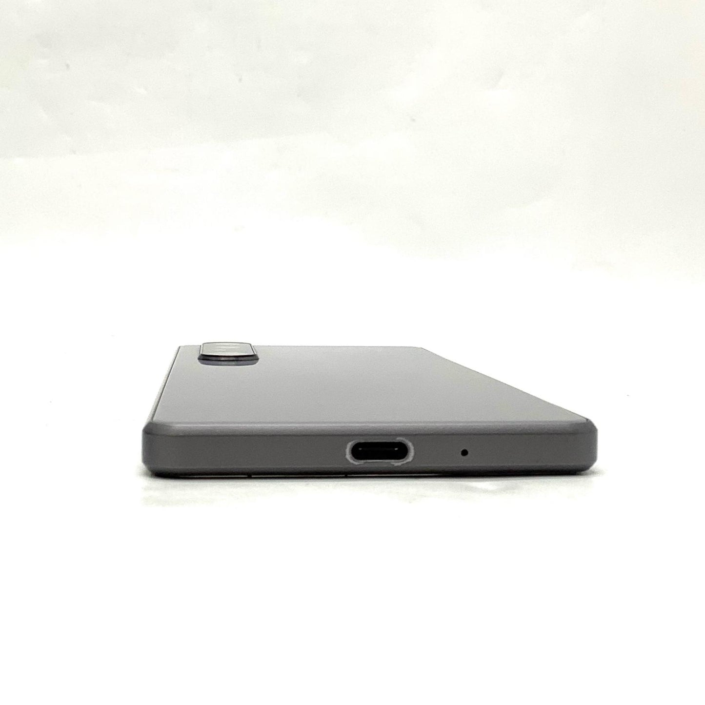 【最速発送】Sony Xperia 1 III 256GB フロストグレー docomo SO-51B 白ロム【難有】