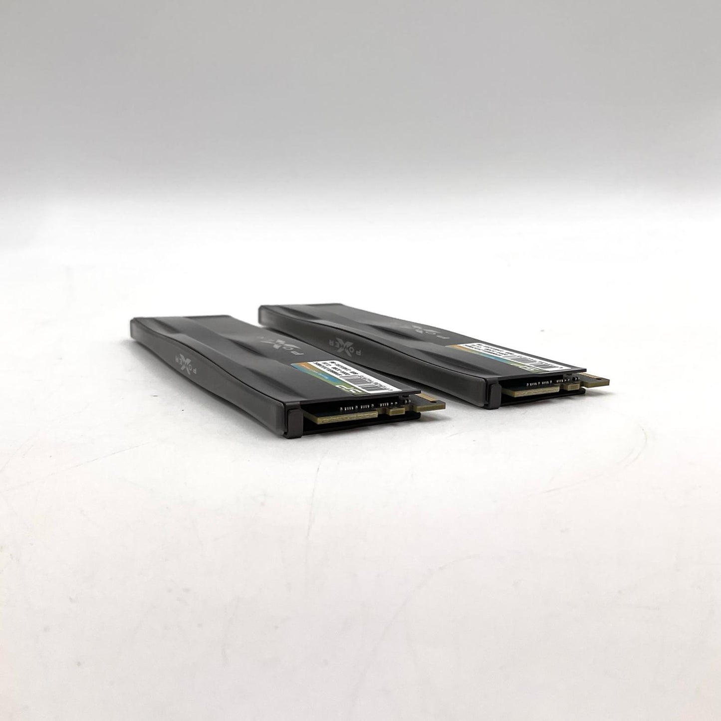 【全額返金保証】【最速発送】XPOWER メモリ DDR4 8GB×2 SP008GXLZU320BSC 美品 動作確認済