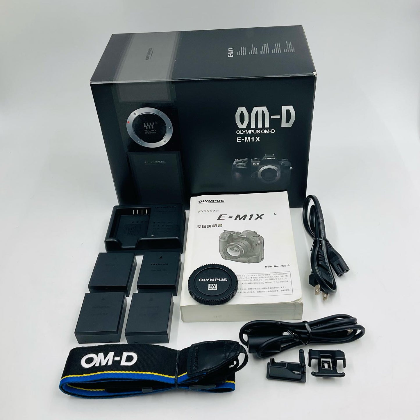 【全額返金保証】【最速発送】OLYMPUS デジタル一眼 OM-D E-M1X ボディ ブラック 美品 動作確認済
