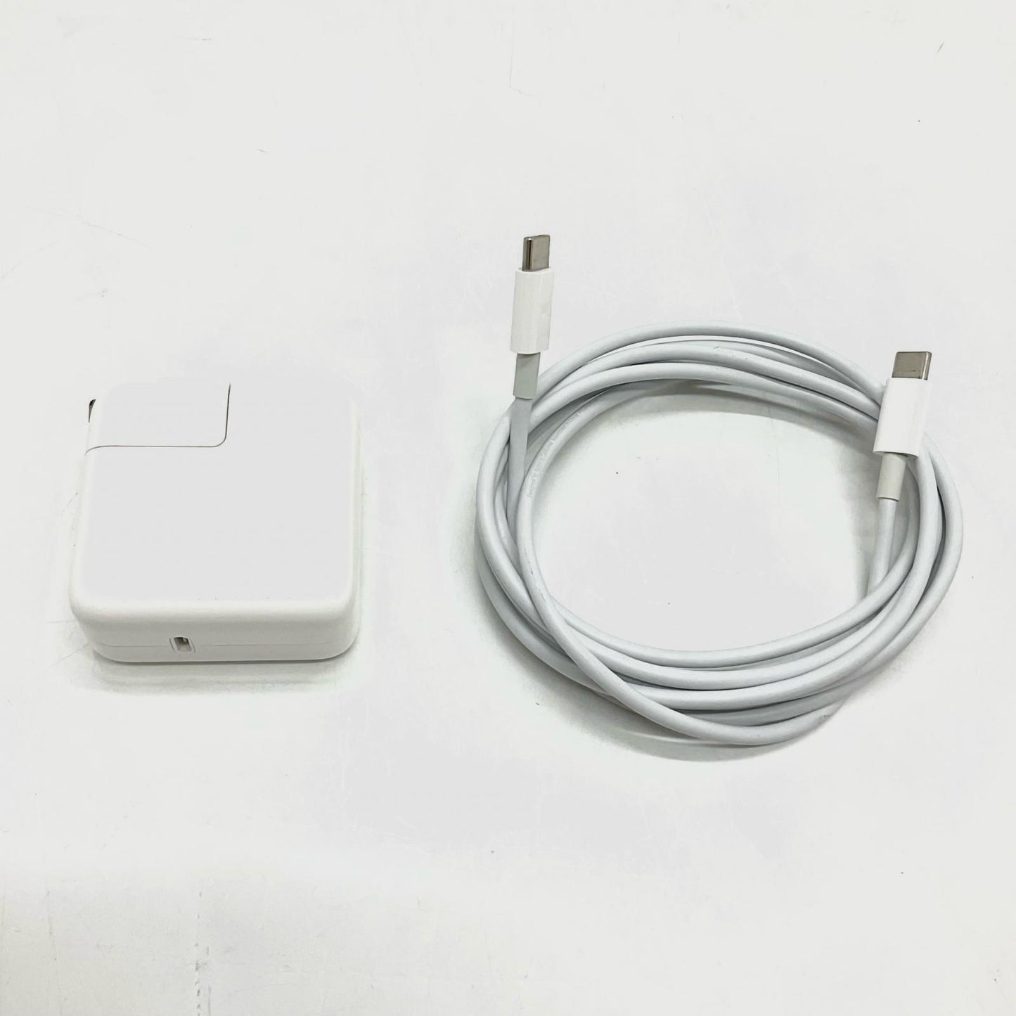 【全額返金保証】【最速発送】Apple MacBook Air 13インチ 2020 Apple M1 8GB 256GB シルバー 92% 美品 動作確認済