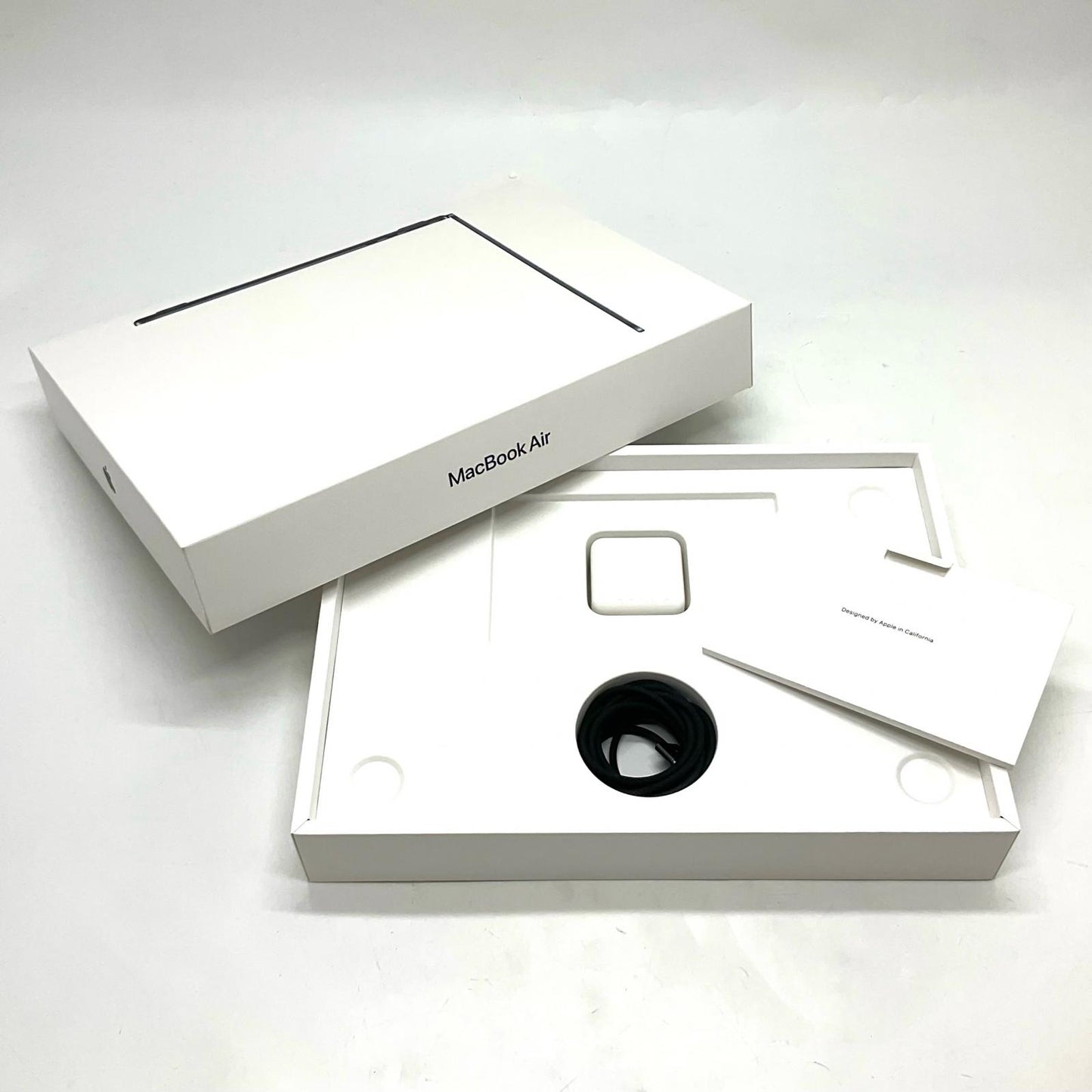【全額返金保証】【最速発送】Apple MacBook Air 13インチ 2022 Apple M2 24GB 1TB ミッドナイト 87% 美品 動作確認済