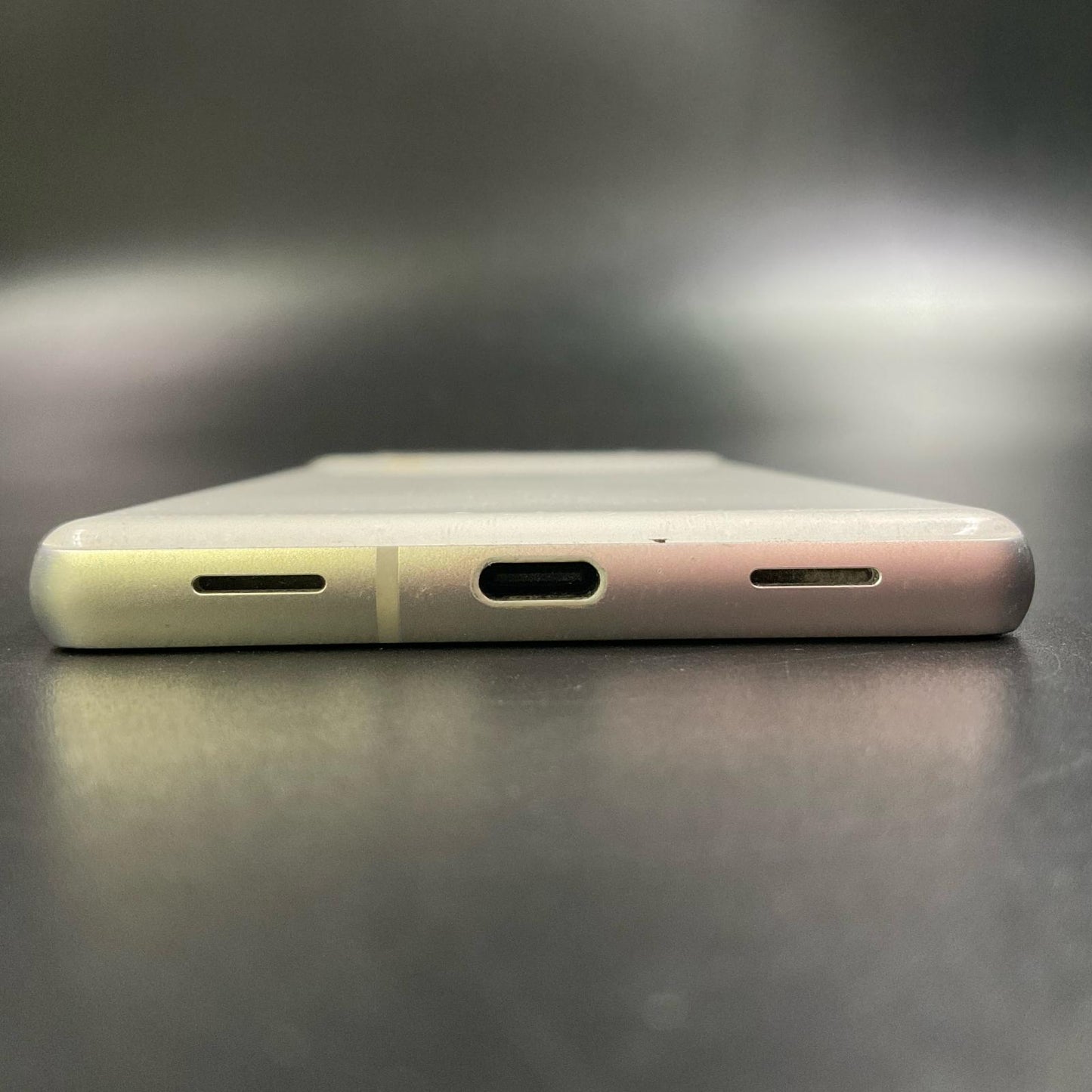 【全額返金保証】【最速発送】Google Pixel 7a 128GB スノー au SIMフリー G82U8 美品 動作確認済