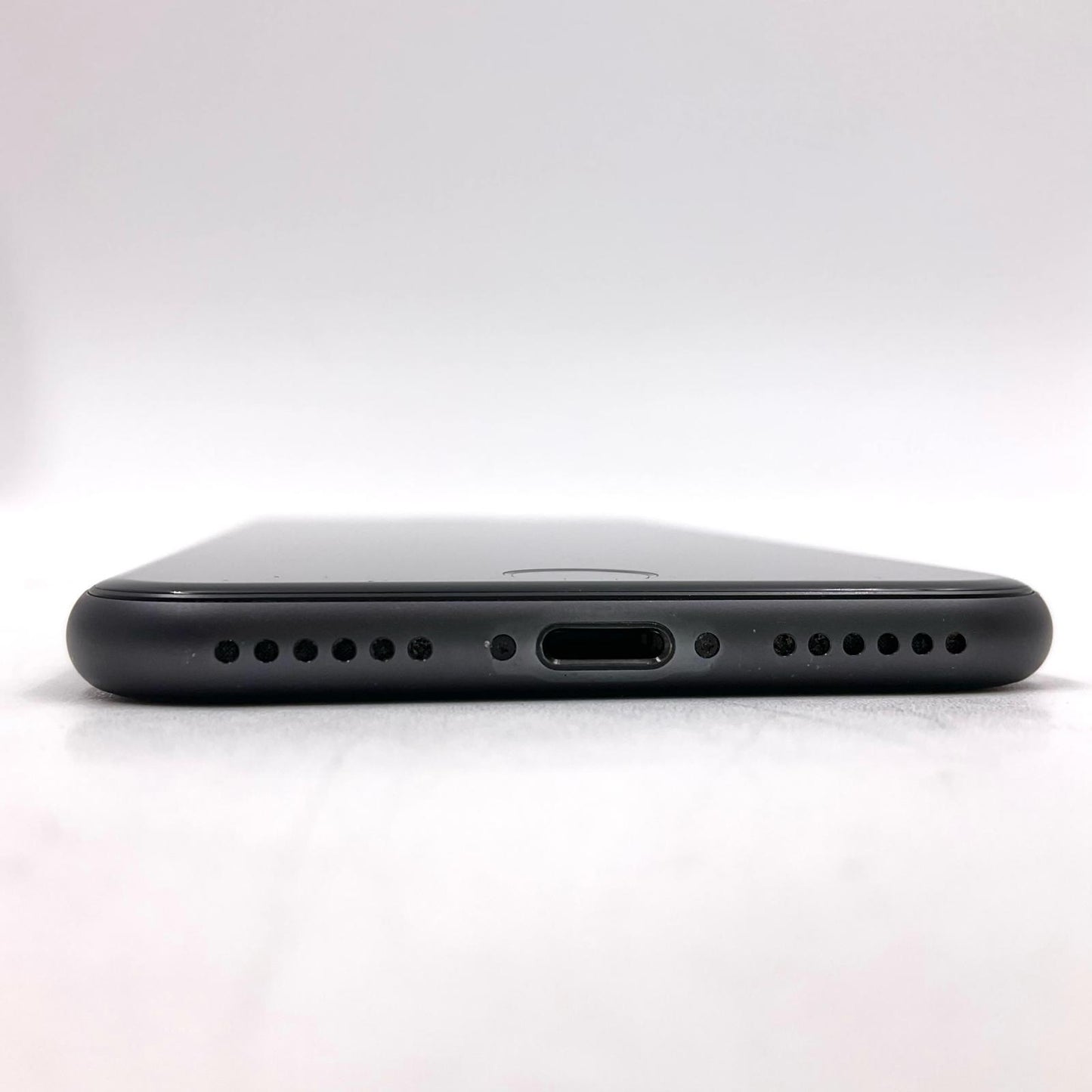 【全額返金保証】【最速発送】Apple iPhone iPhone 8 64GB スペースグレイ SIMフリー 白ロム 美品 動作確認済 92%