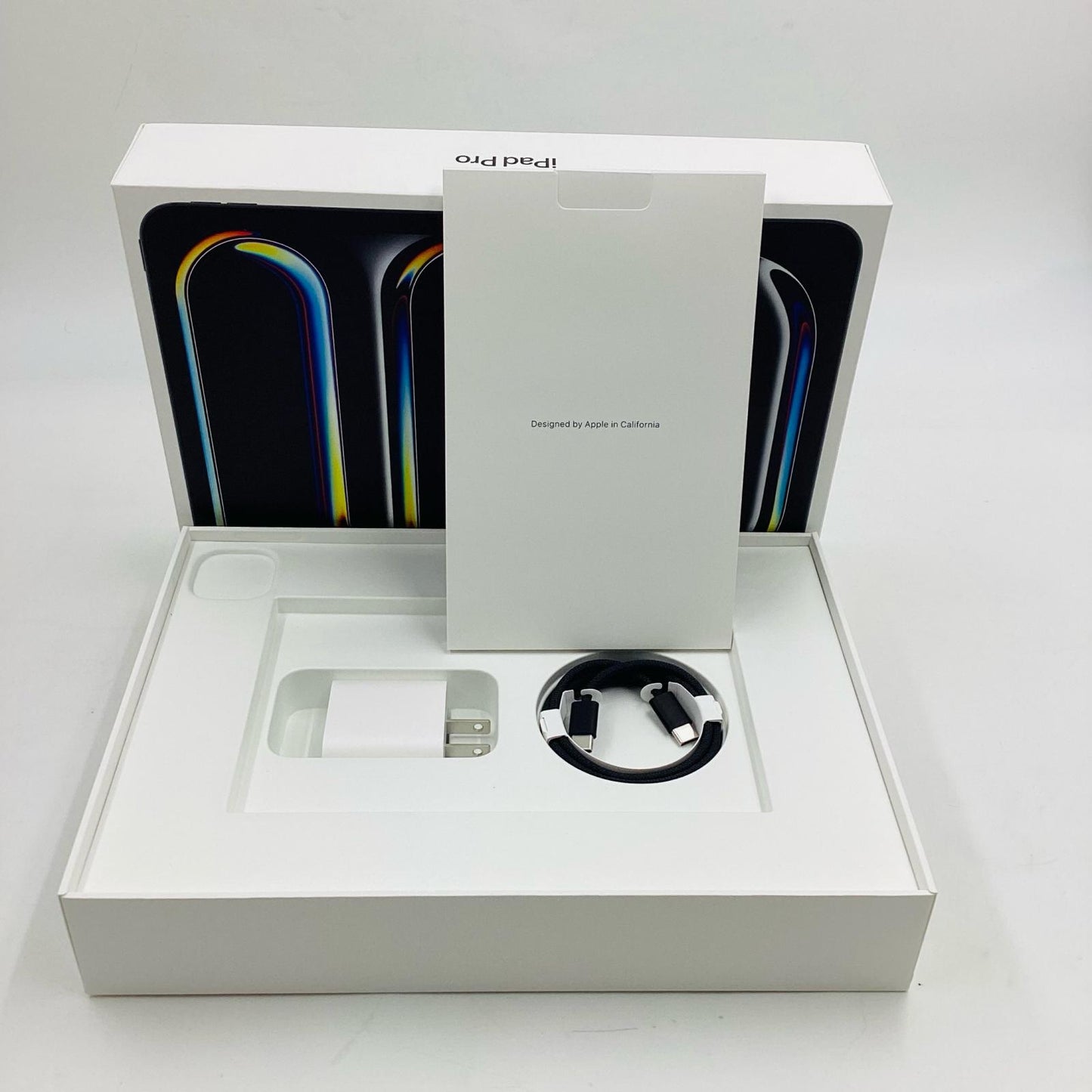 【全額返金保証】【最速発送】Apple iPad Pro (M5) 11インチ 512GB スペースブラック Wi-Fi 美品 動作確認済
