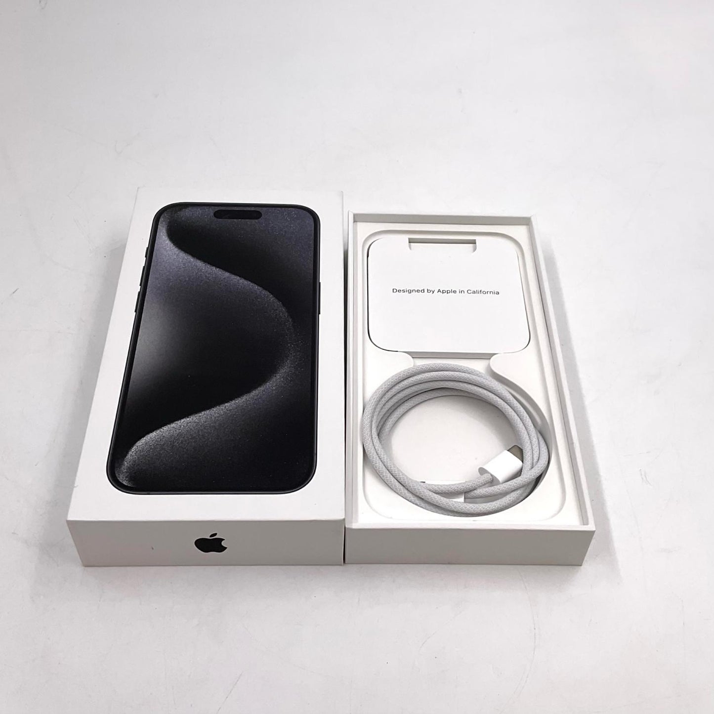 【全額返金保証】【最速発送】Apple iPhone iPhone 15 Pro 128GB ブラックチタニウム SIMフリー 白ロム 超美品 動作確認済 92%
