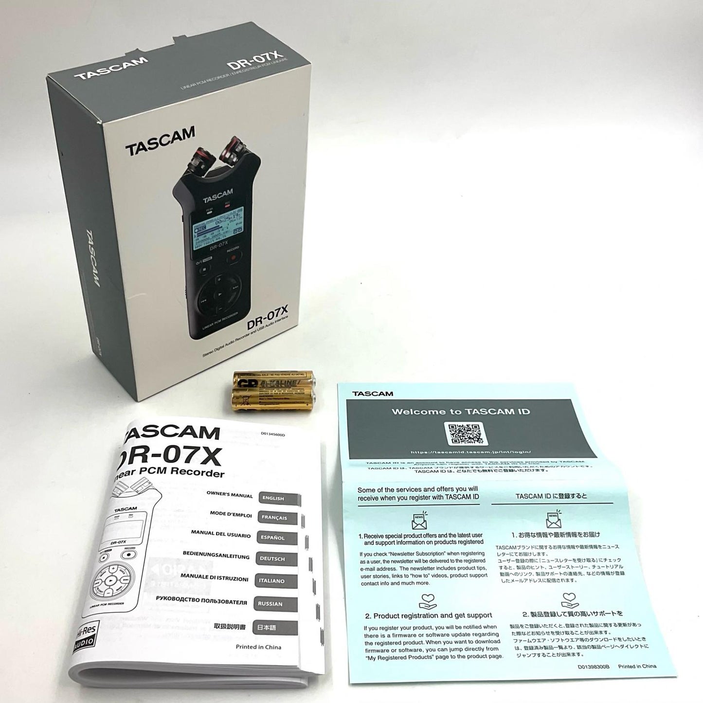 【全額返金保証】【最速発送】TASCAM Stereo Degital Audio Recorder and USB Audio Interface DR-07X 美品 動作確認済