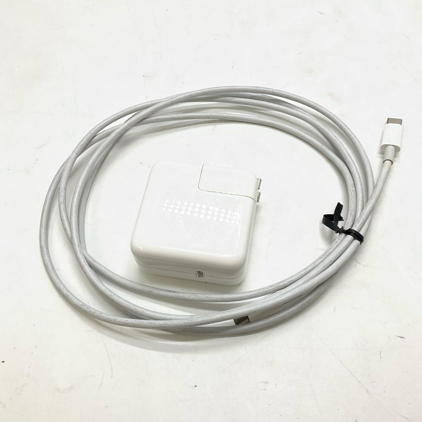 【全額返金保証】【最速発送】Apple MacBook Air 13インチ 2020 Apple M1 8GB 256GB 動作確認済