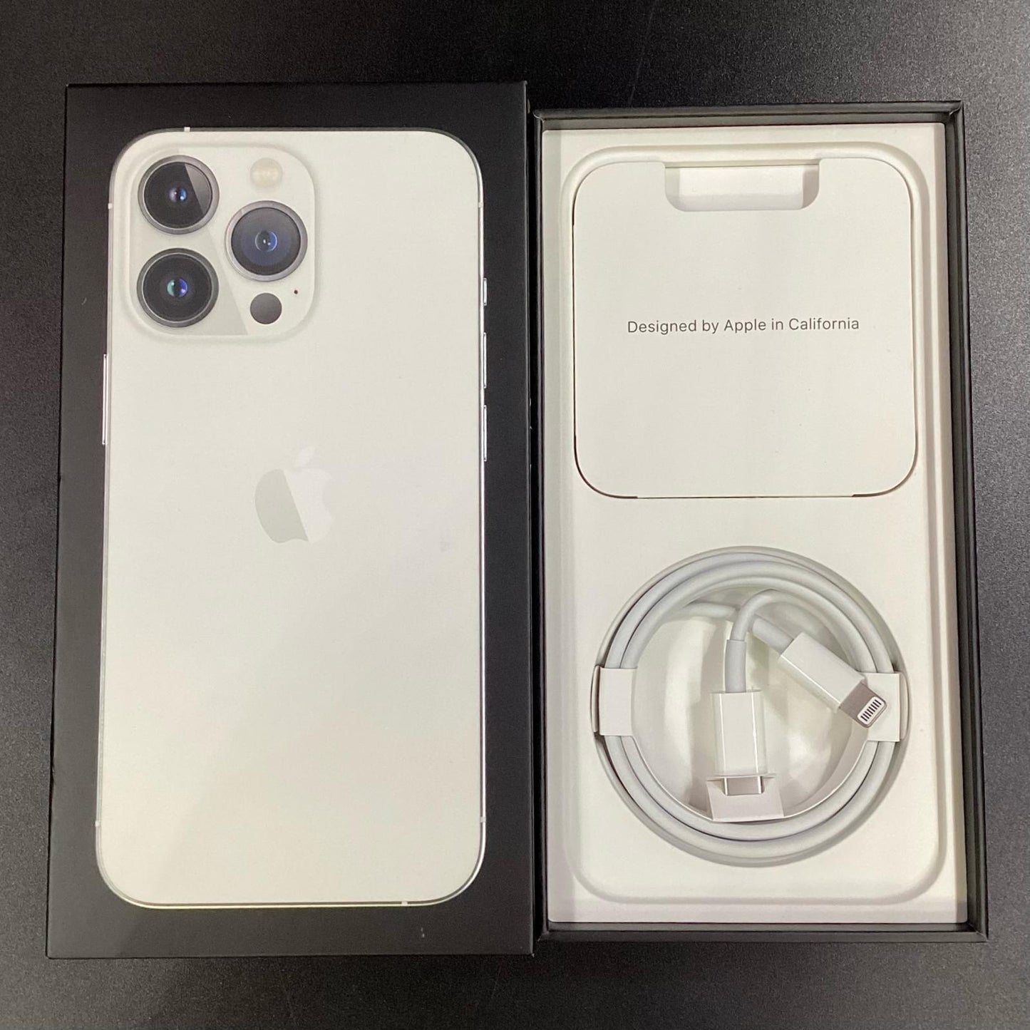 【全額返金保証】【最速発送】Apple iPhone iPhone 13 Pro 128GB シルバー docomo SIMフリー 白ロム 動作確認済 77%