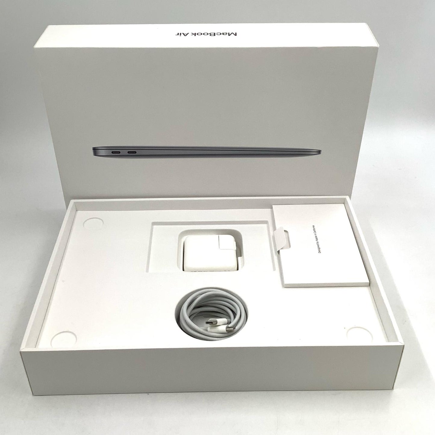 【全額返金保証】【最速発送】Apple MacBook Air 13.3インチ 2020 1.1GHz デュアルコア Intel Core i3 8GB 256GB スペースグレイ 美品 動作確認済