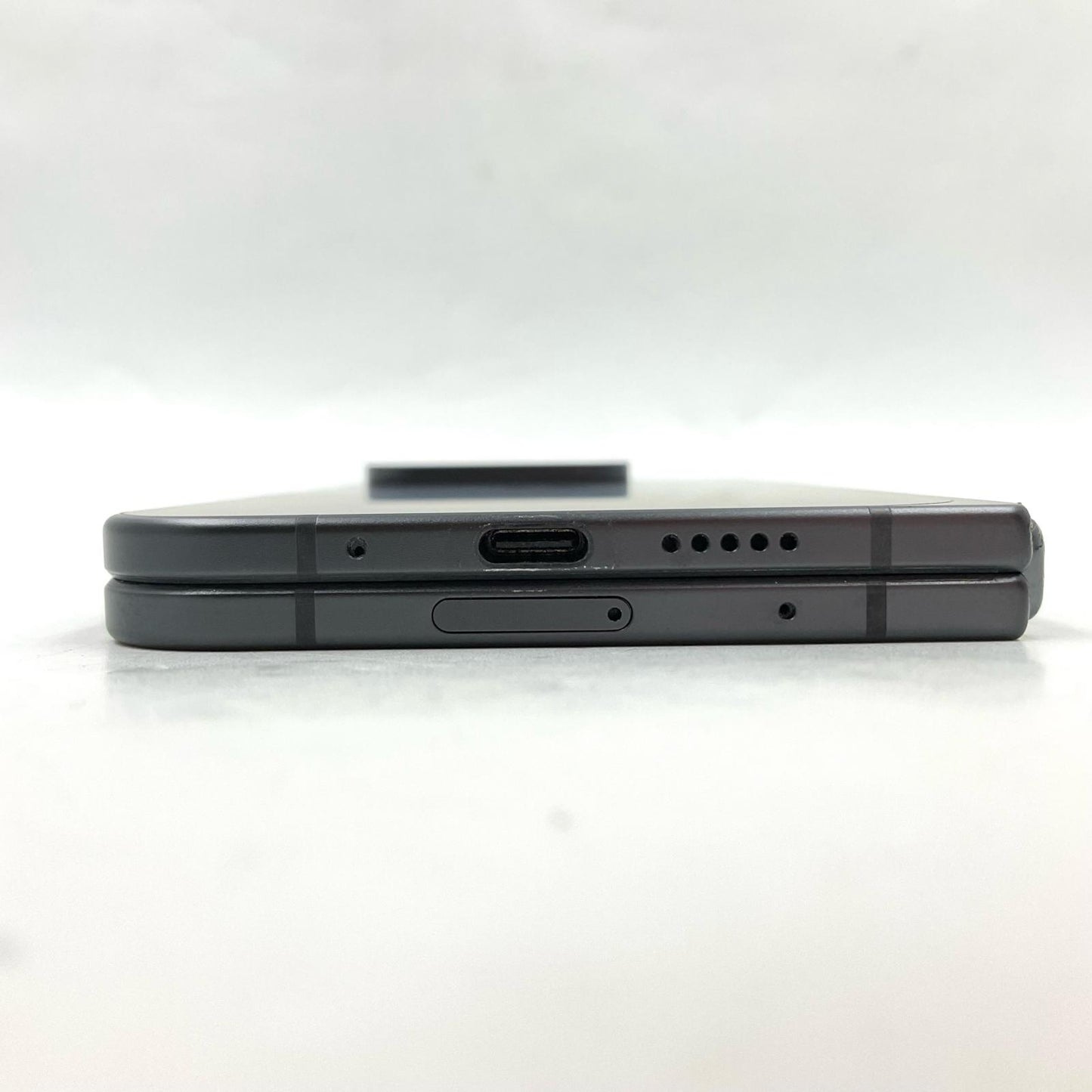 【全額返金保証】【最速発送】Google Pixel 9 Pro Fold 256GB オブシディアン docomo SIMフリー GC15S 白ロム 動作確認済