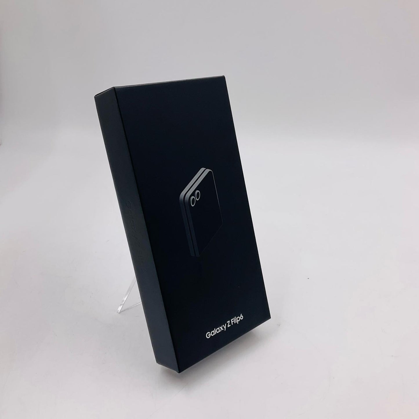 【最速発送】SAMSUNG Galaxy Z Flip6 512GB シルバーシャドウ SIMフリー SM-F741Q 白ロム【難有】