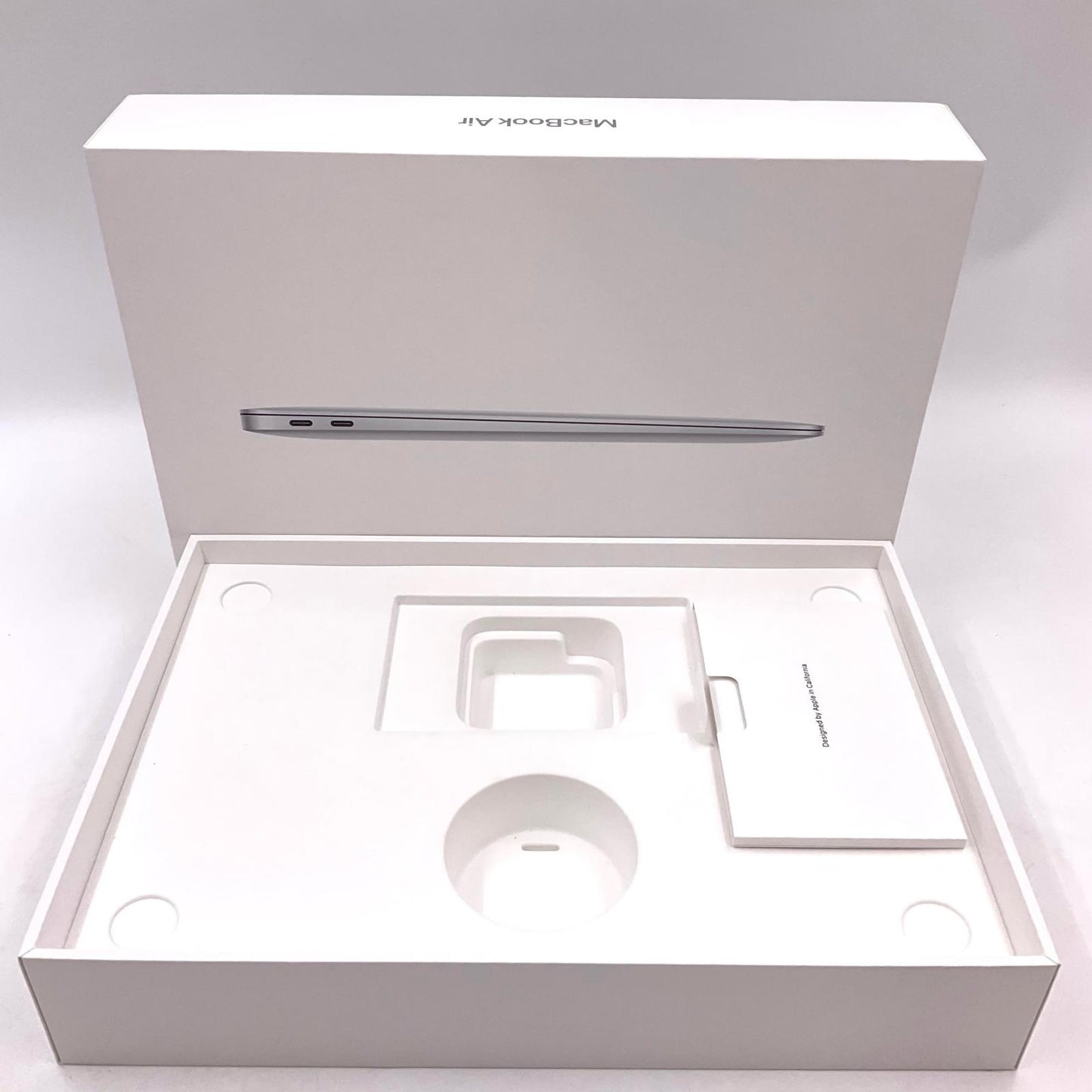 【全額返金保証】【最速発送】Apple MacBook Air 13インチ 2020 Apple M1 8GB 256GB シルバー 100% 美品 動作確認済