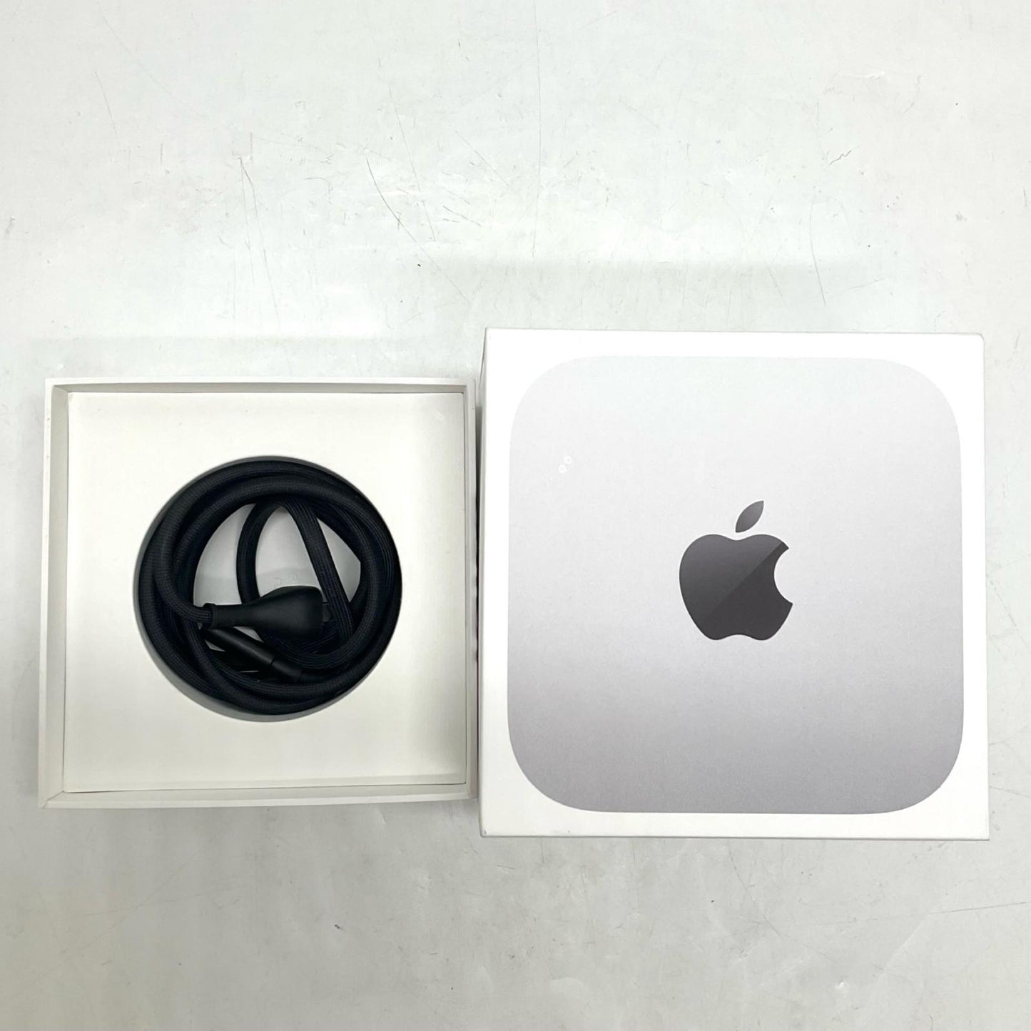 【全額返金保証】【最速発送】Apple Mac mini M4 10コア 16GB SSD 256GB 美品 動作確認済