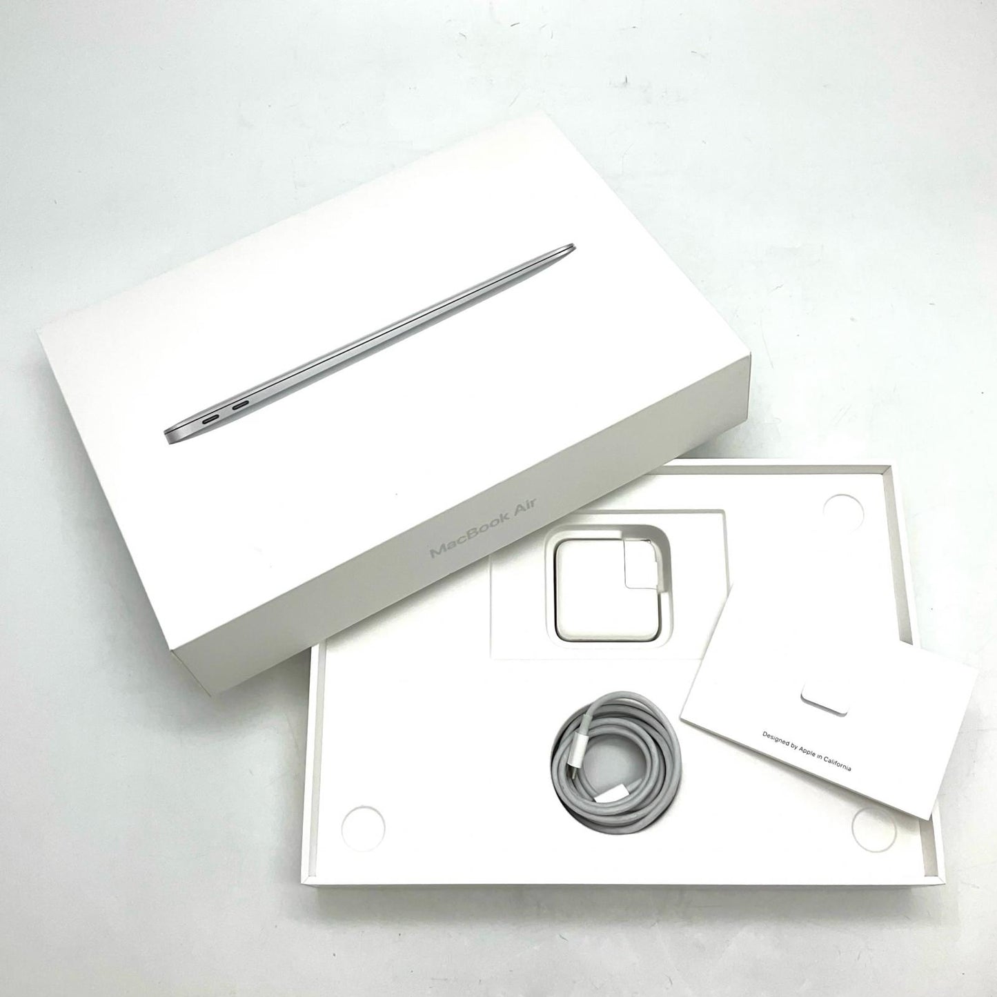 【全額返金保証】【最速発送】Apple MacBook Air 13.3インチ 2019 1.6GHz デュアルコア Intel Core i5 8GB 128GB シルバー 美品 動作確認済