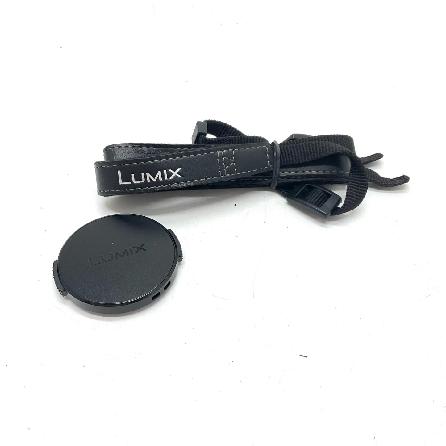 【全額返金保証】【最速発送】Panasonic コンパクトデジタルカメラ LUMIX DC-LX100M2 美品 動作確認済