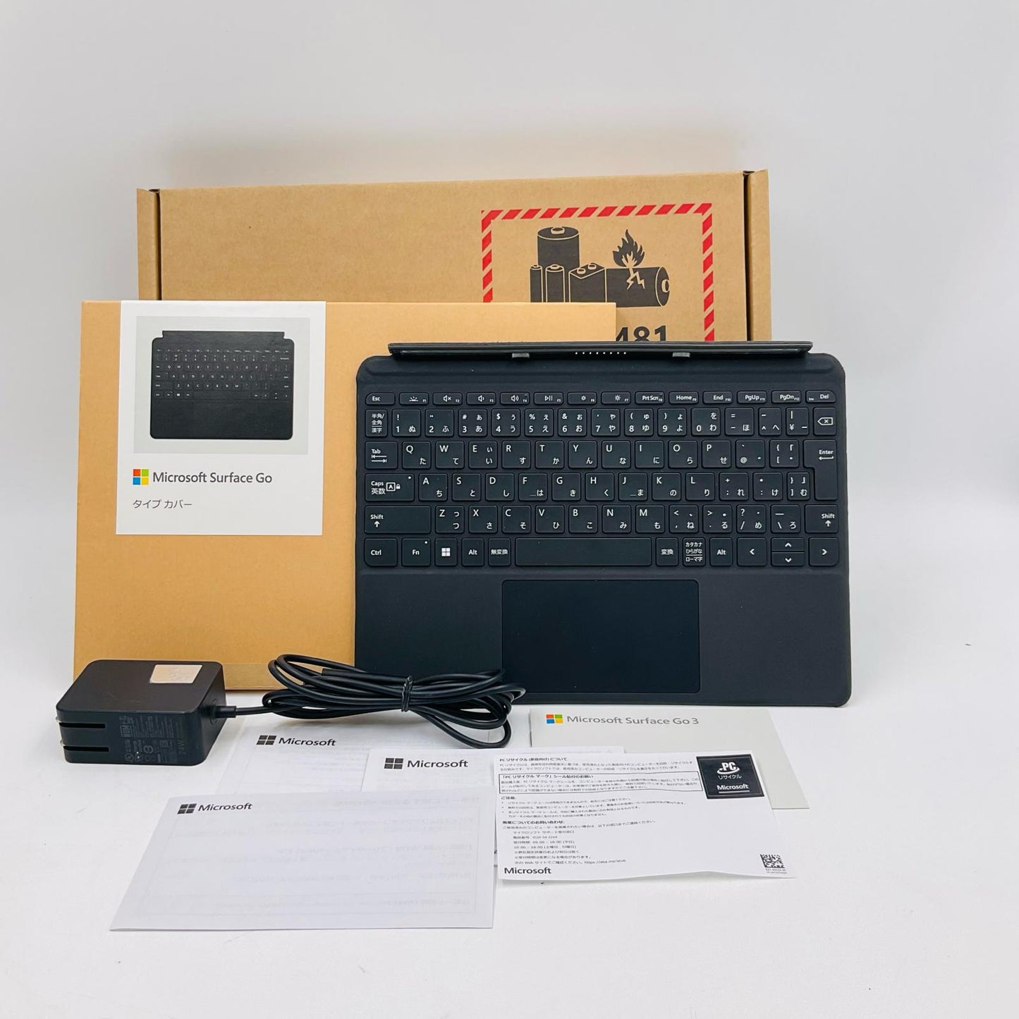 【全額返金保証】【最速発送】Microsoft Surface Go 3 8V7-00015 Pentium Gold 6500Y 1.1GHz 4GB eMMC 64GB 85% 動作確認済