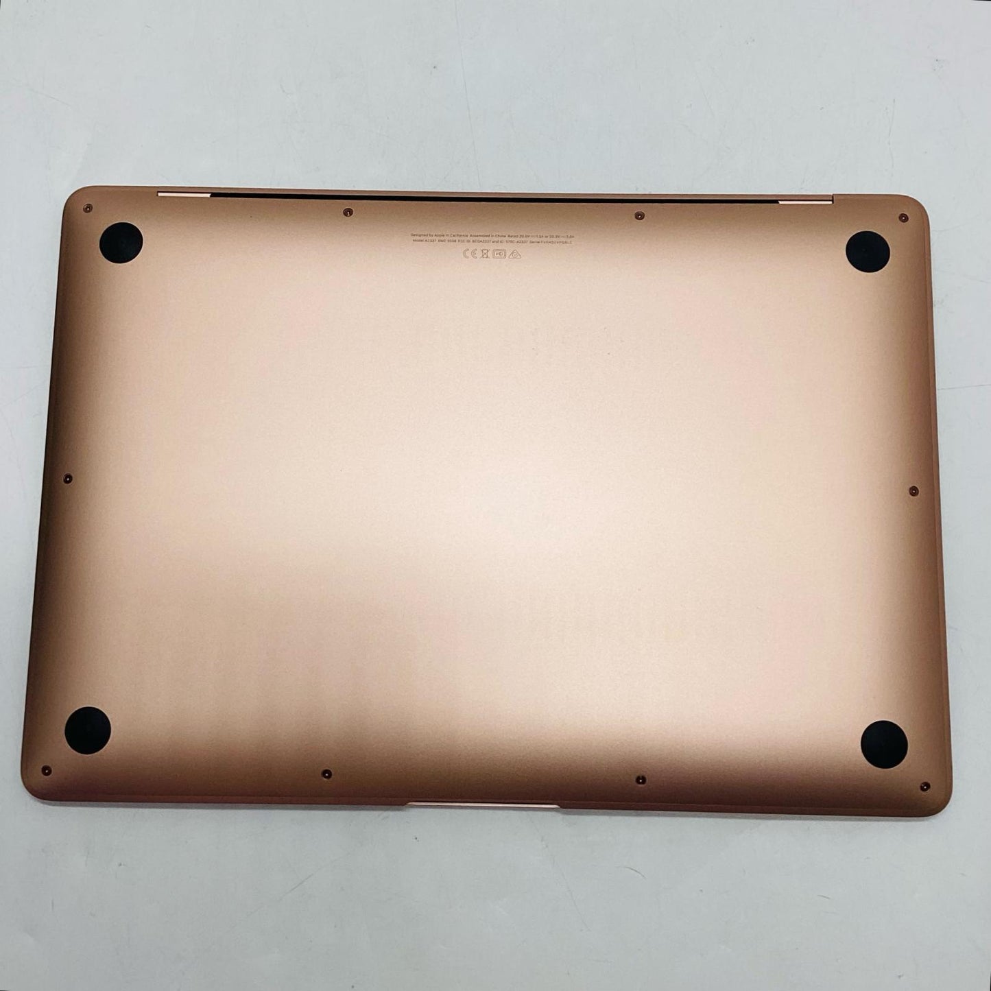 【全額返金保証】【最速発送】Apple MacBook Air 13.3インチ 2020 Apple M1 8GB 256GB ゴールド 96% 美品 動作確認済