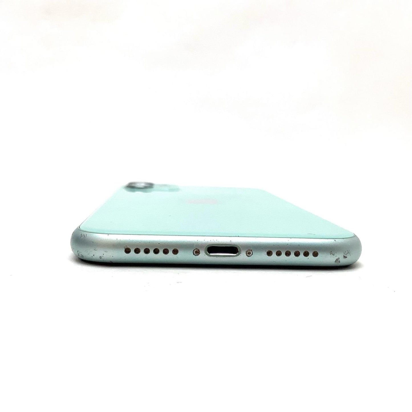 【全額返金保証】【最速発送】Apple iPhone iPhone 11 128GB グリーン docomo 白ロム 動作確認済 72%