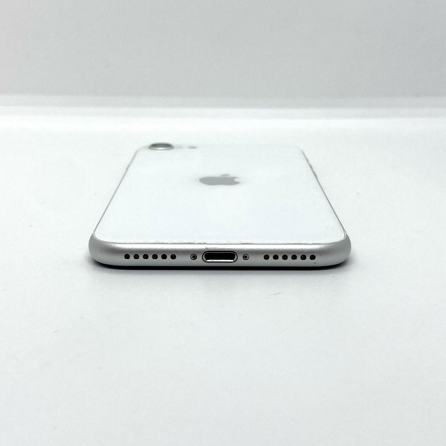 【最速発送】Apple iPhone iPhone SE(第2世代) ホワイト SIMフリー【難有】 78%