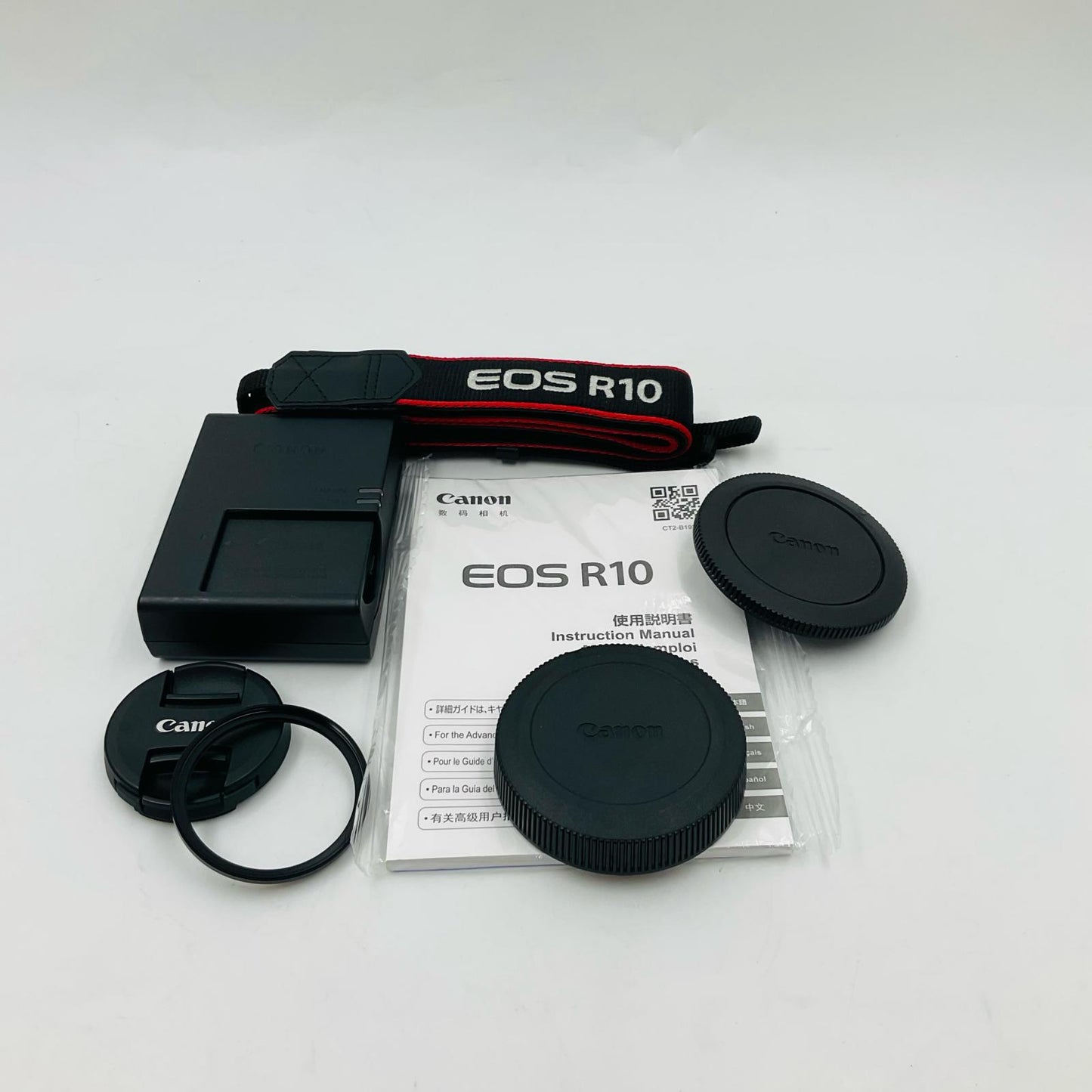 【全額返金保証】【最速発送】Canon デジタル一眼 EOS R10 18-45mm レンズキット ブラック 美品 動作確認済