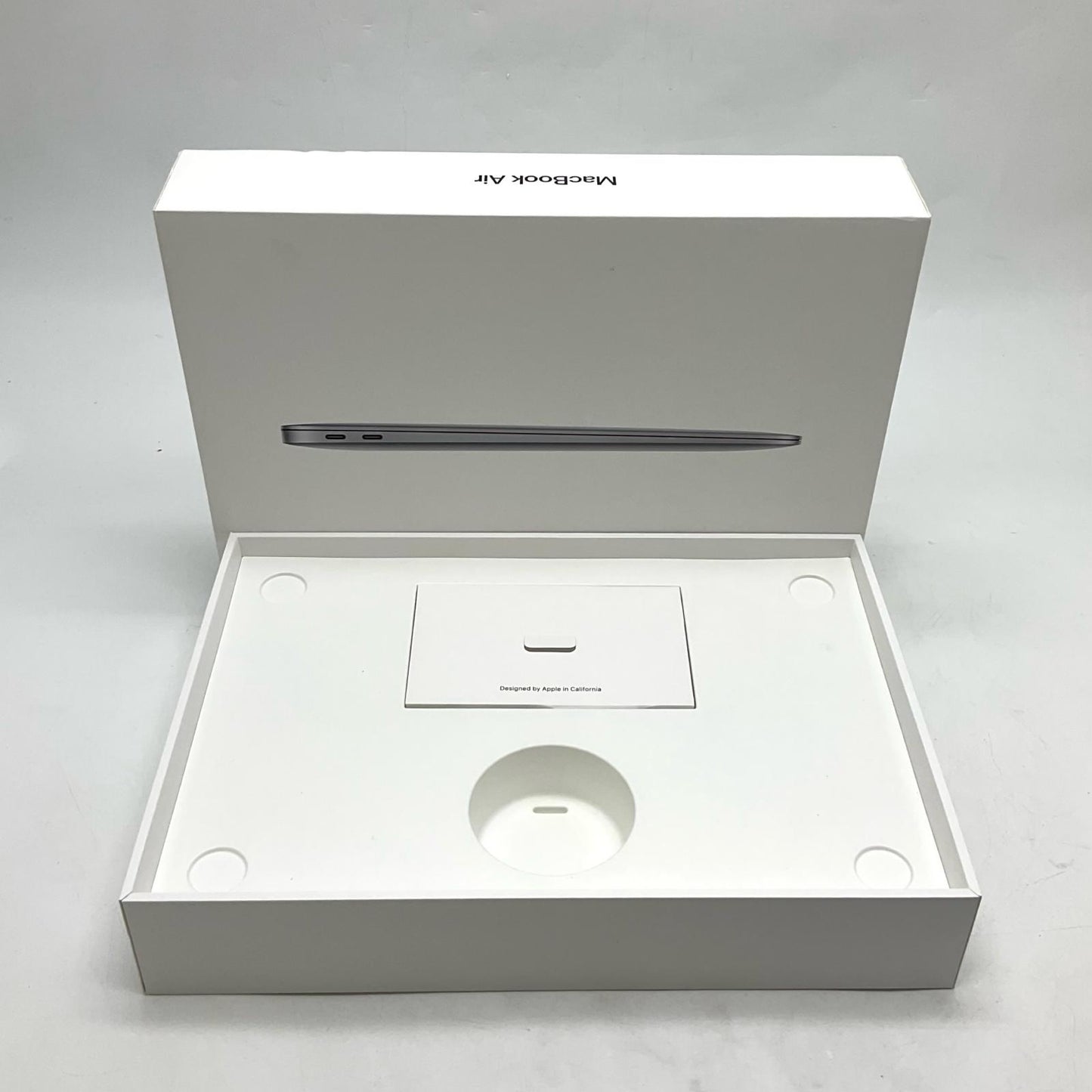 【全額返金保証】【最速発送】Apple MacBook Air 13インチ 2018 1.6 GHz Dual-Core Intel Core i5 8GB 1.5TB スペースグレイ 美品 動作確認済